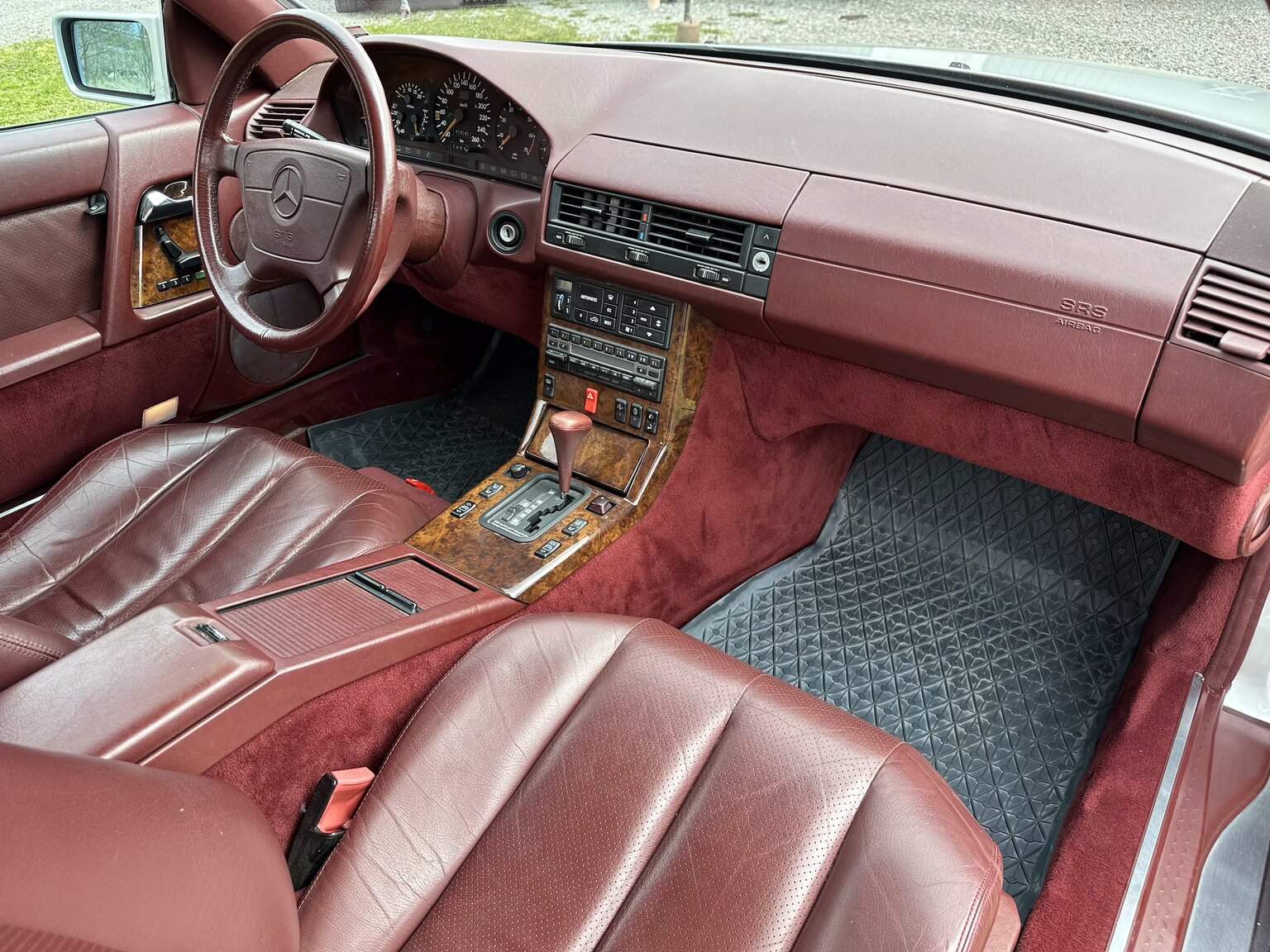 Innenraumfoto von 1992 Mercedes-Benz SL 500 (31)