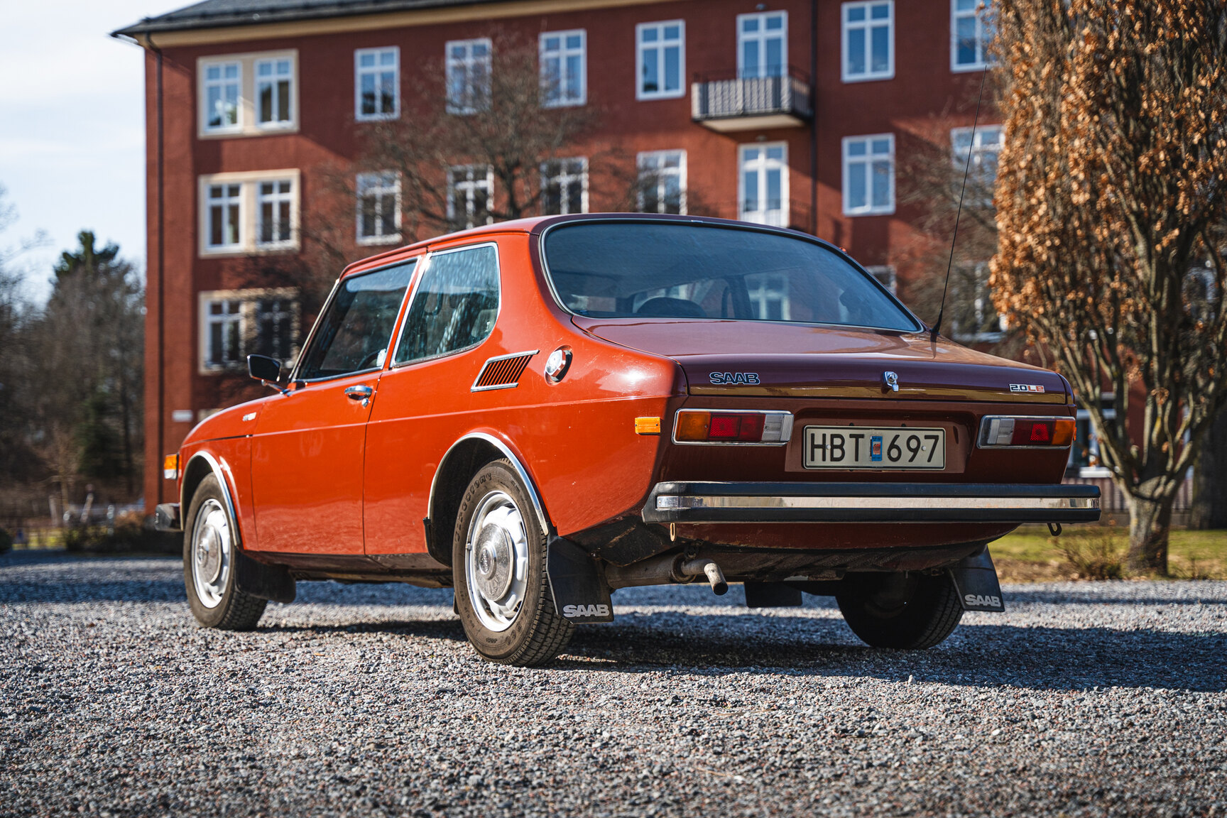 Exteriörbild på 1974 SAAB 99 