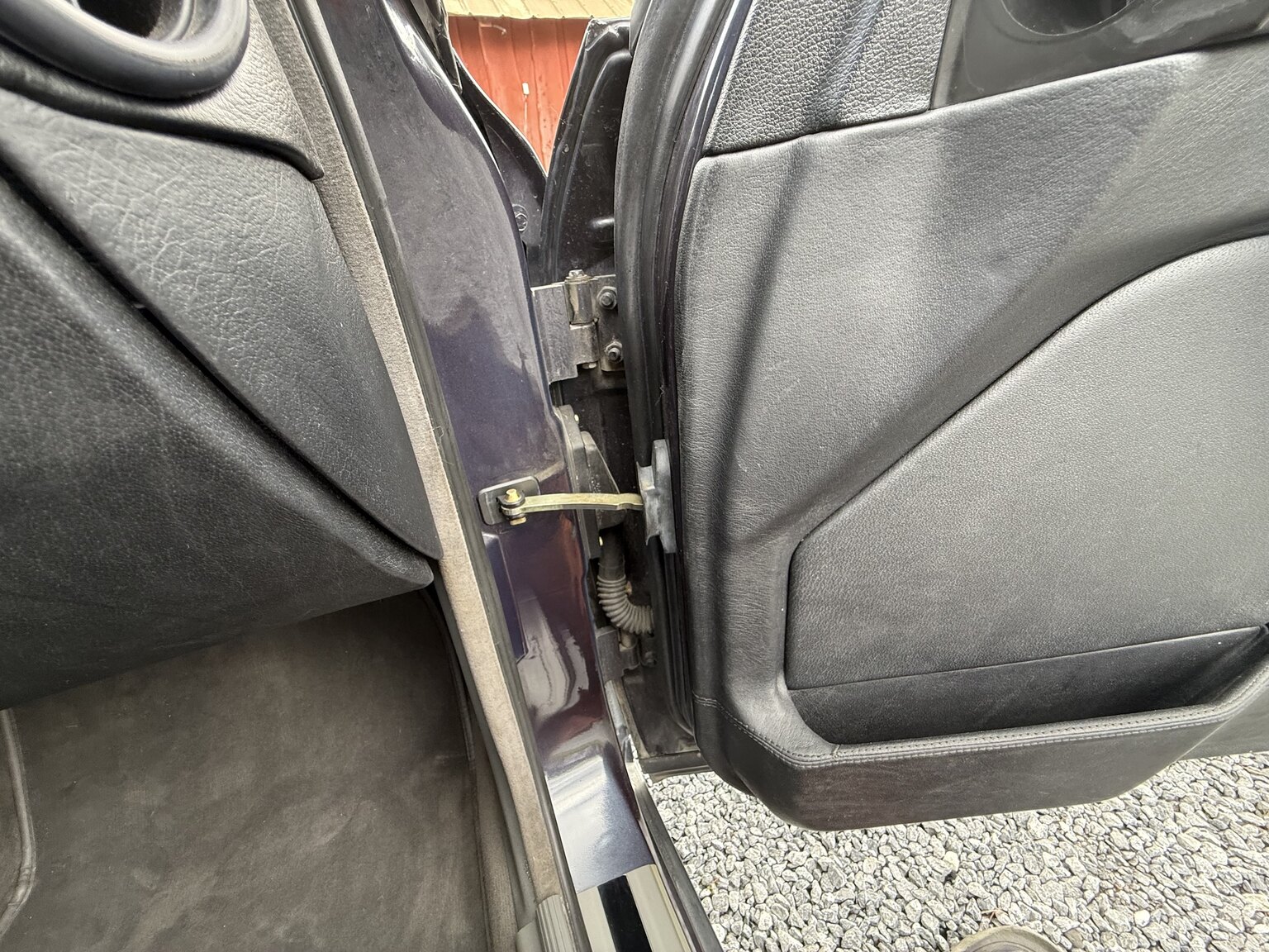 Interior image of 1989 BMW M5