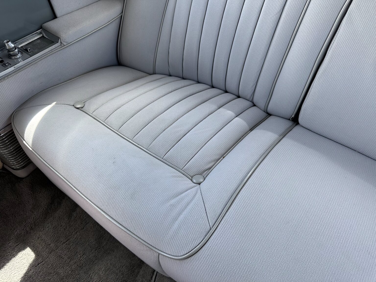 Innenraumfoto von 1964 Cadillac Fleetwood Seventy-Five Limousine (63)