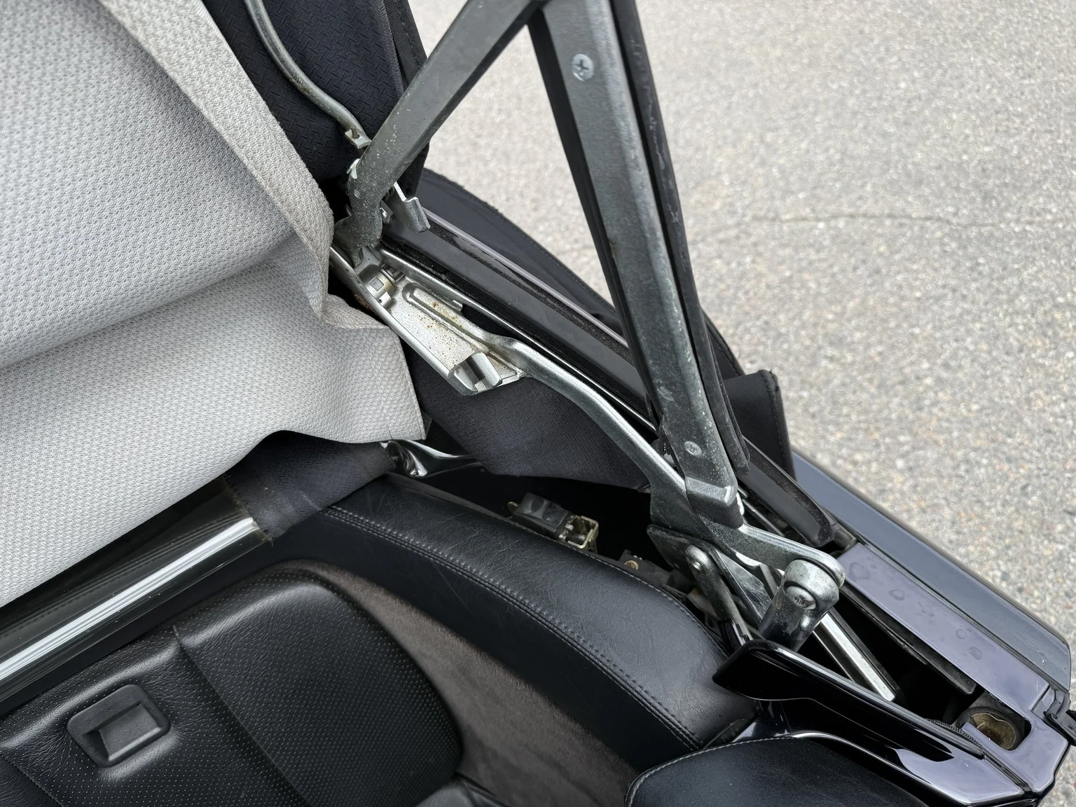 Exteriörbild på 1995 Mercedes-Benz SL 500 (34)