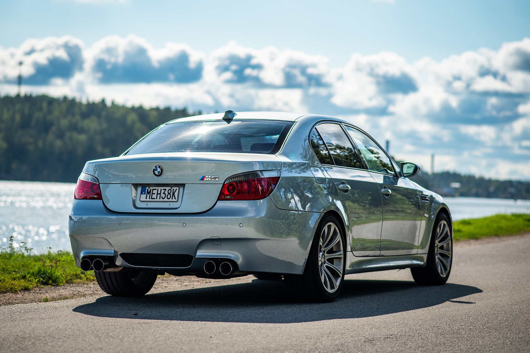 Exterior image of 2006 BMW E60 M5
