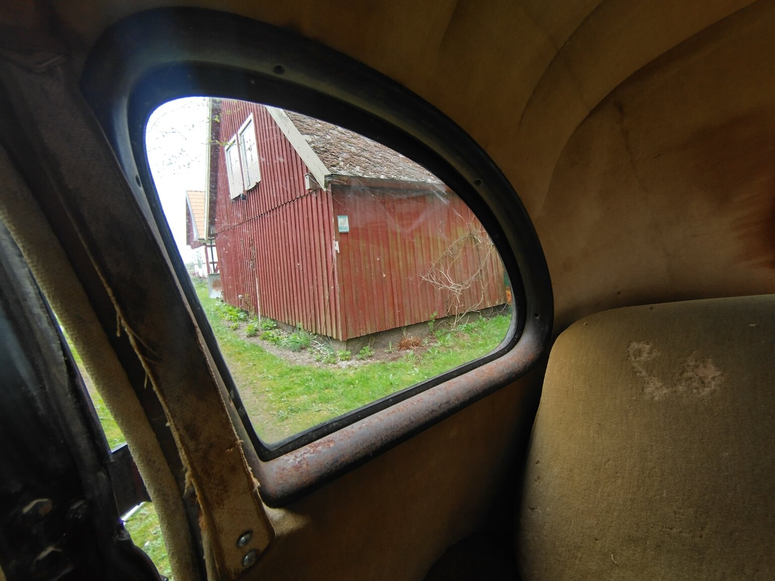 Interior image of 1939 Chevrolet Master De Luxe Sedan Sport
