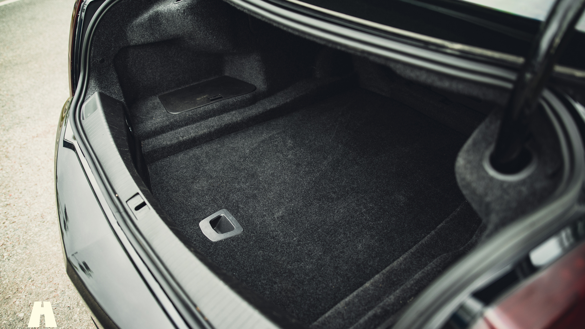 Interior image of 2018 Cadillac CTS-V Carbon Package