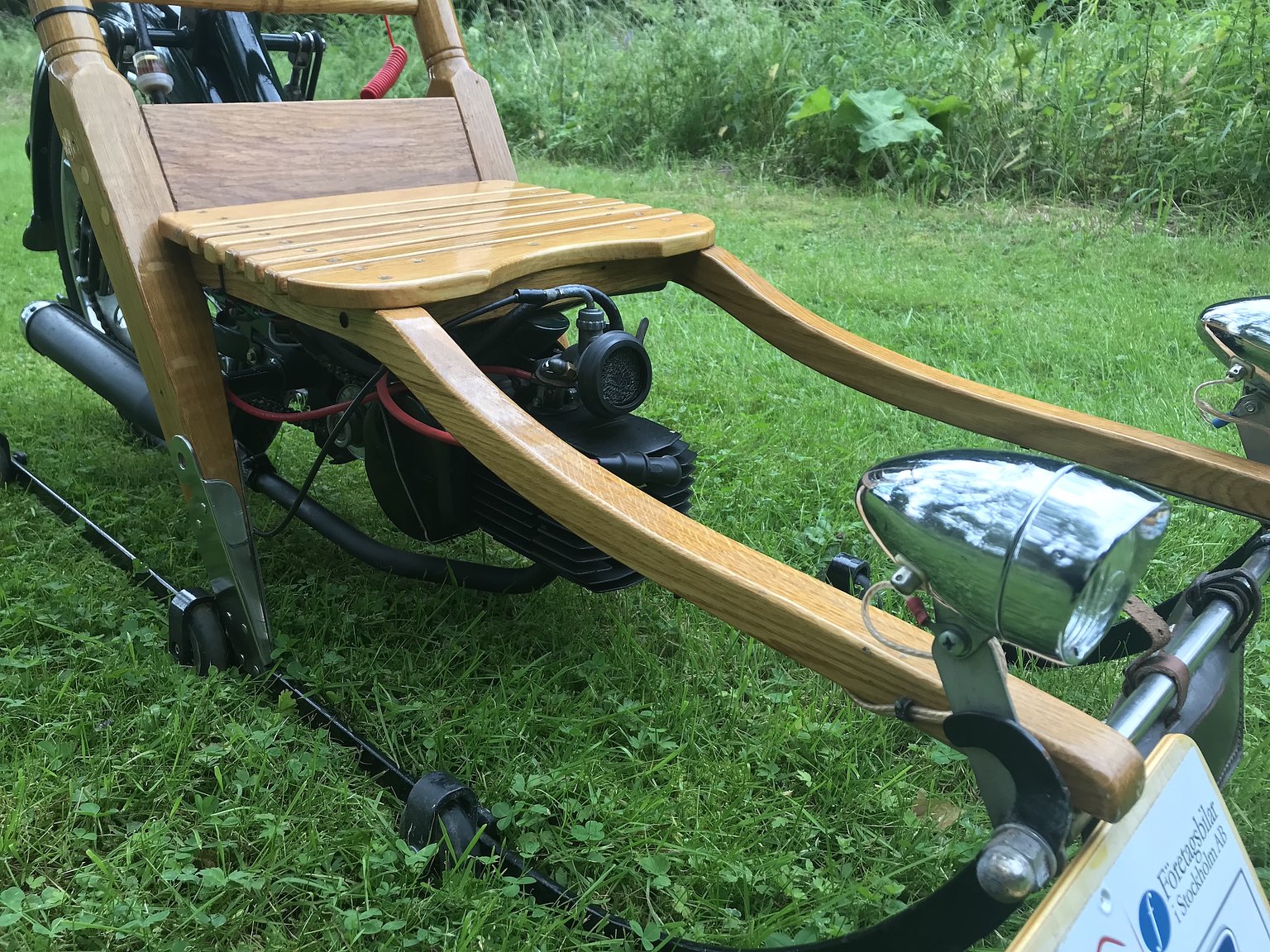 Exterior image of Motorspark av konstsmeden Lars Mattson