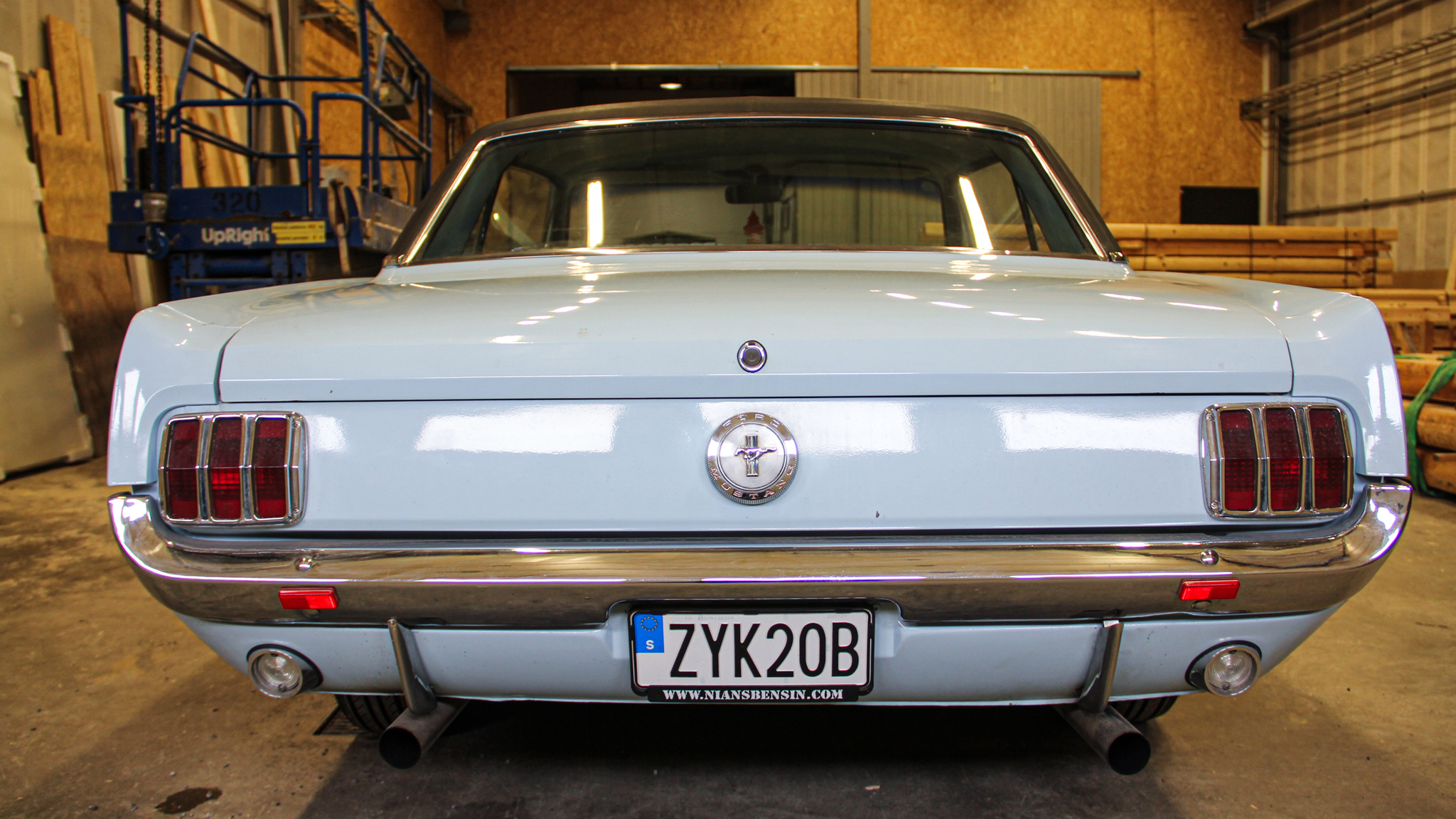 Exteriörbild på 1966 Ford Mustang 289 Hardtop (7)