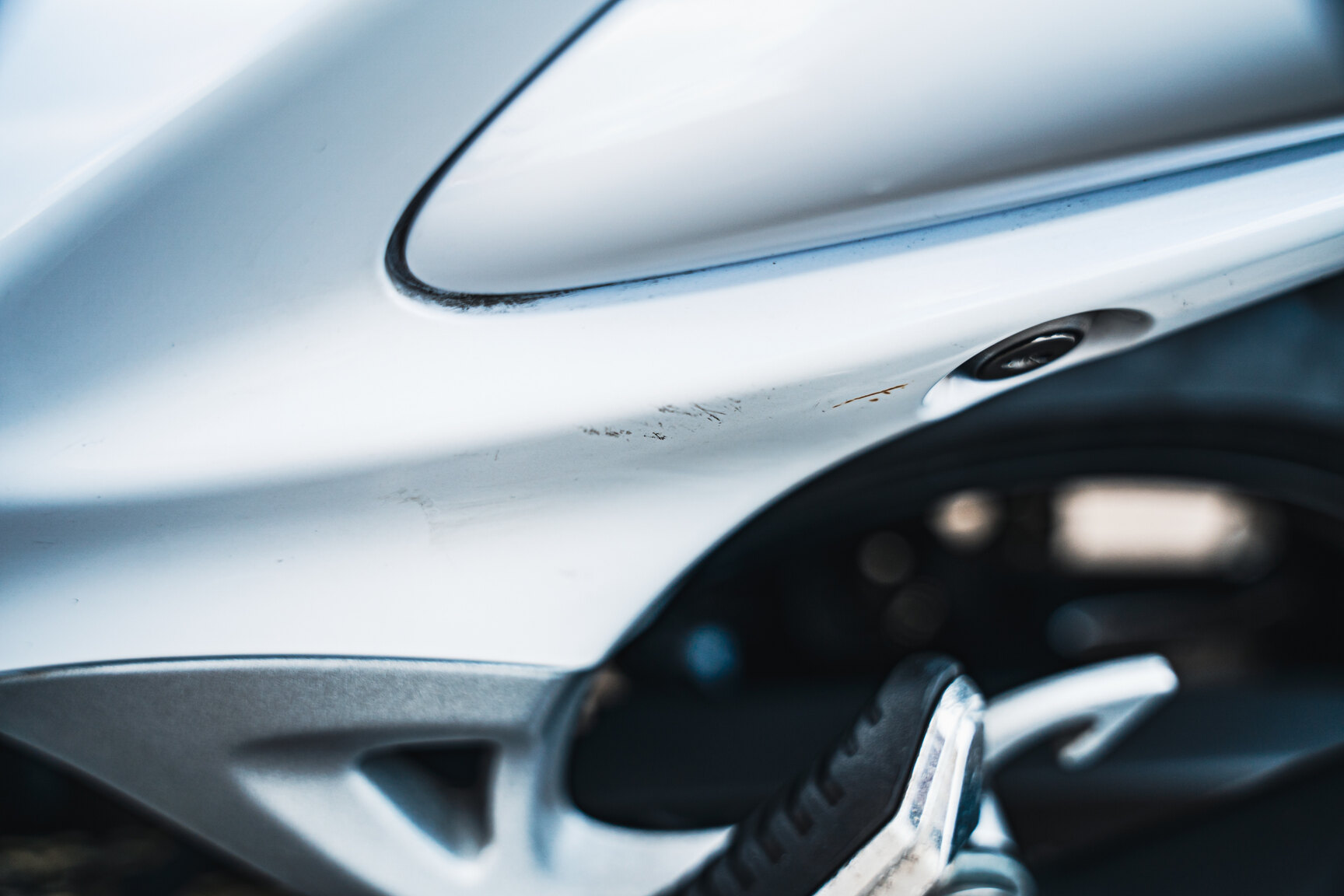 Exteriörbild på 2013 Suzuki GSX1300R Hayabusa