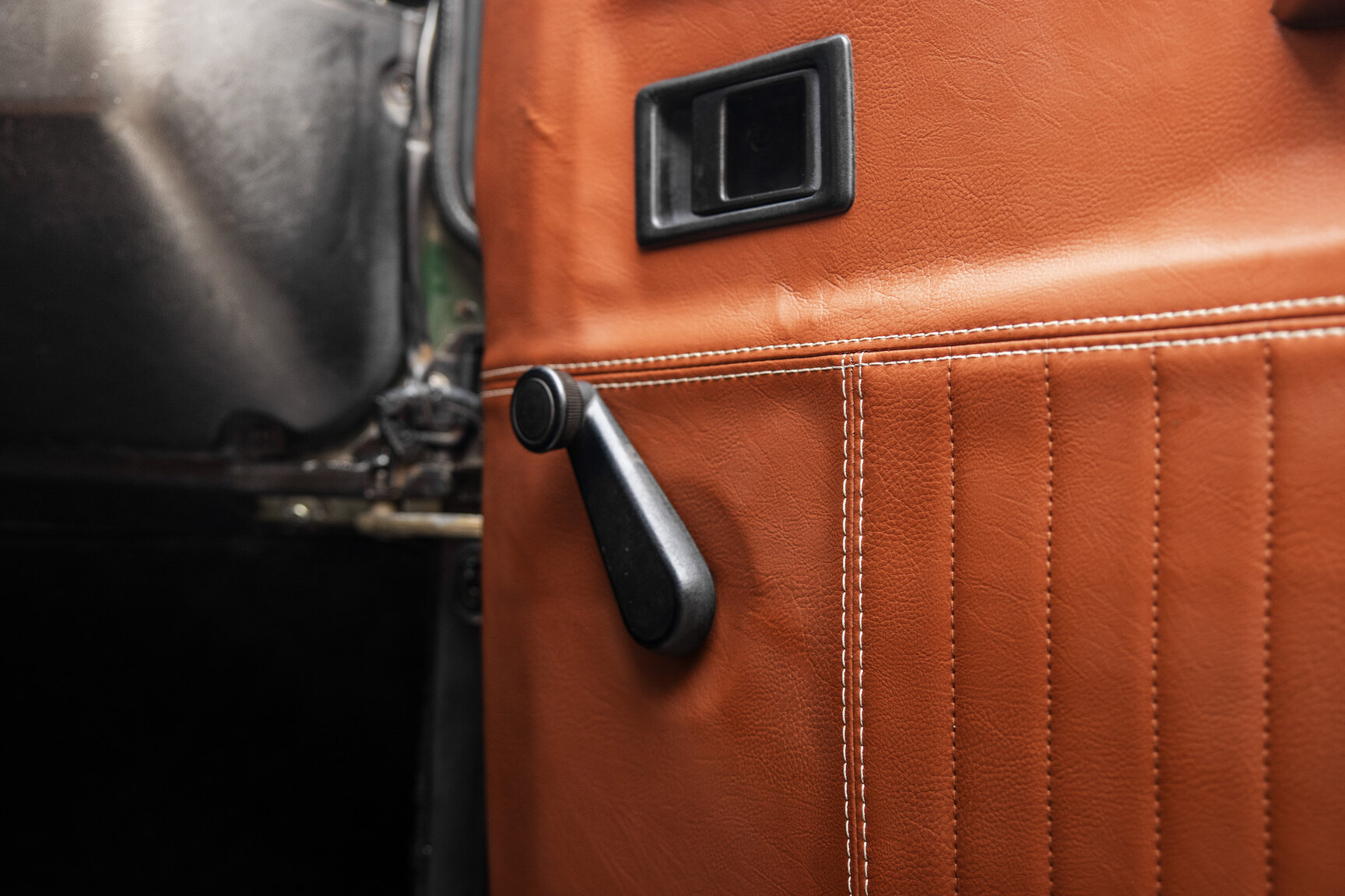 Innenraumfoto von 1996 Land Rover Defender 90 300TDi (29)