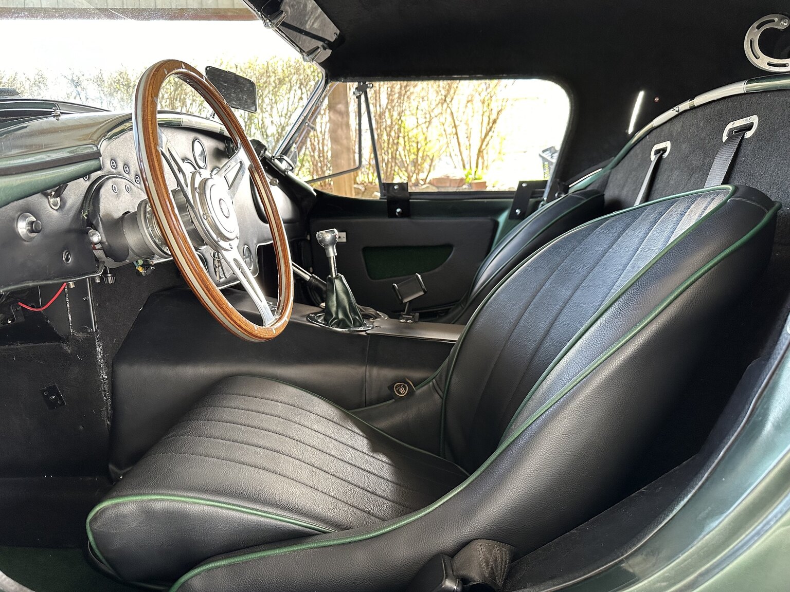Interiörbild 2008 AC Cobra replica