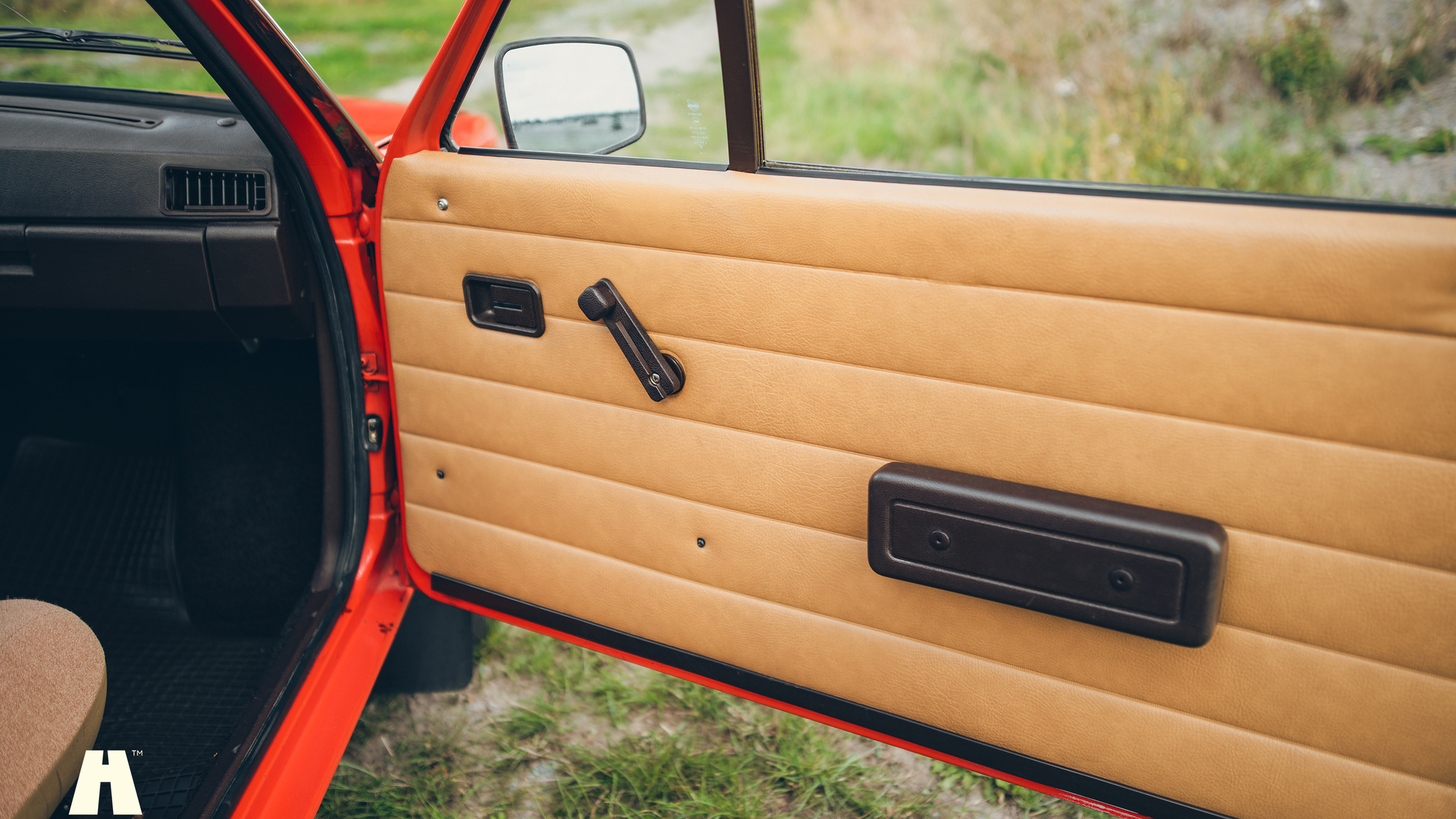 Innenraumfoto von 1976 Volvo 343 DL Manuell
