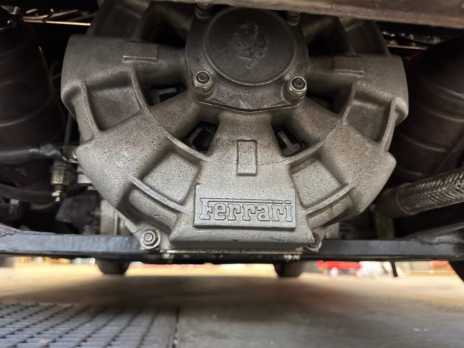 Image of 1990 Ferrari 348 (28) mechanics