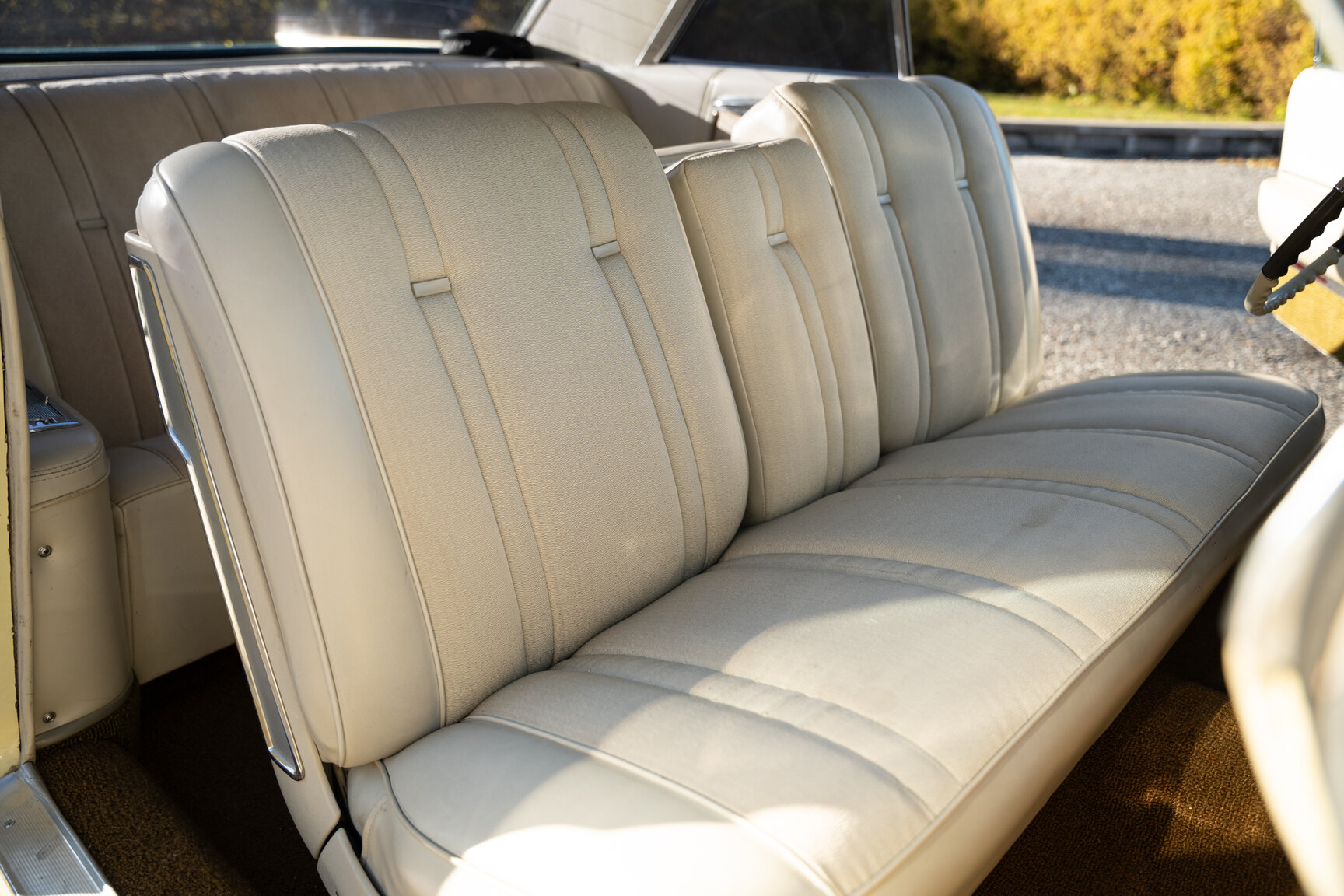 Interior image of 1962 Cadillac Coupé De Ville