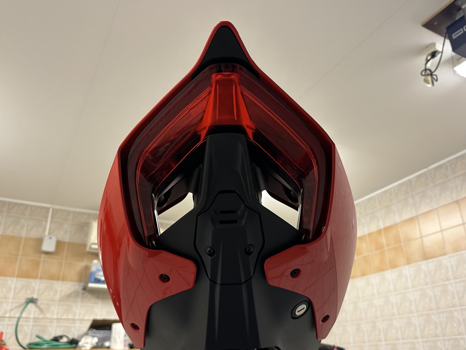 Exterior image of 2020 Ducati Panigale V4 25° Anniversario (24)