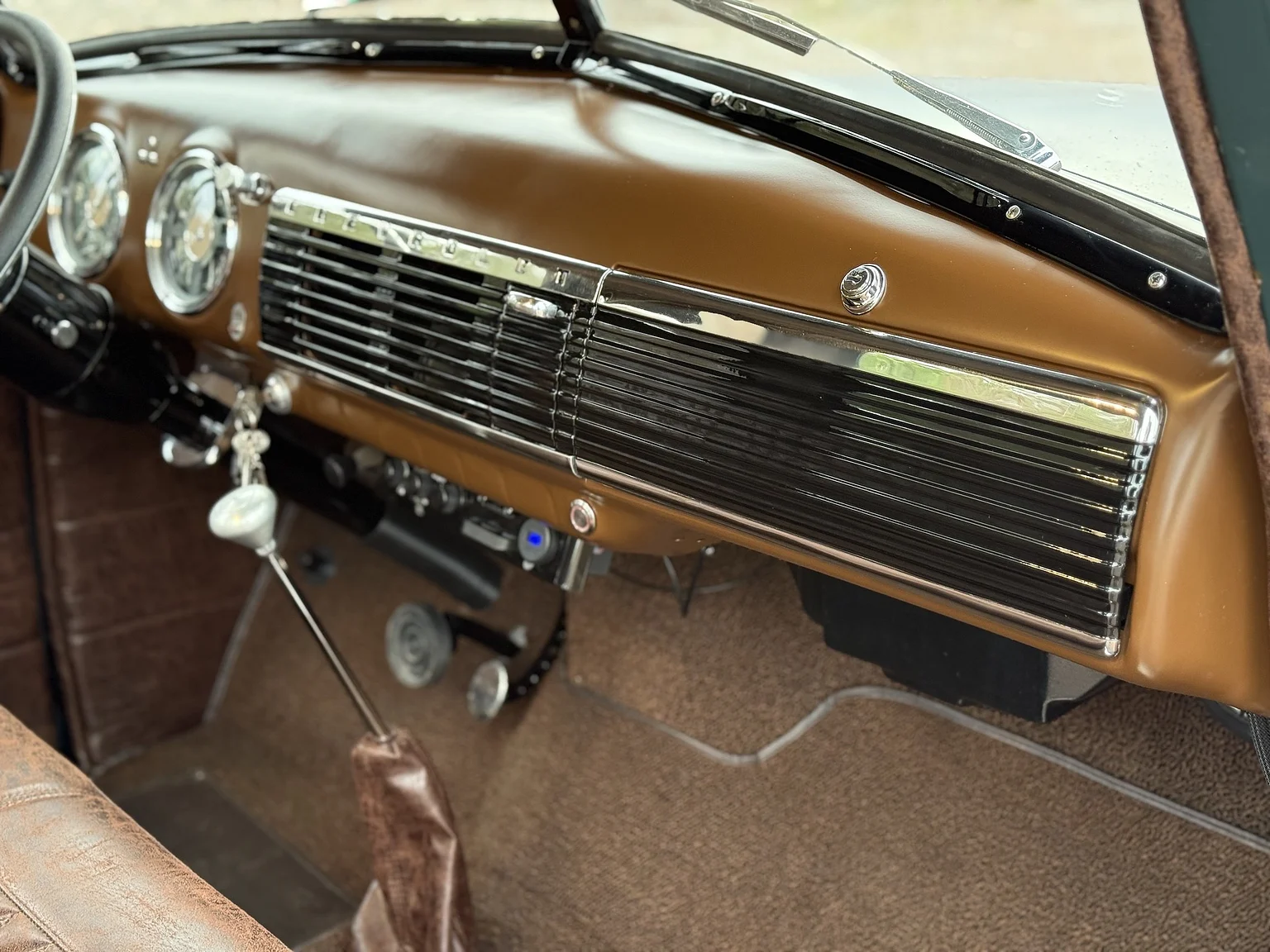 Innenraumfoto von 1953 Chevrolet 3600 Custom by Järudds (20)