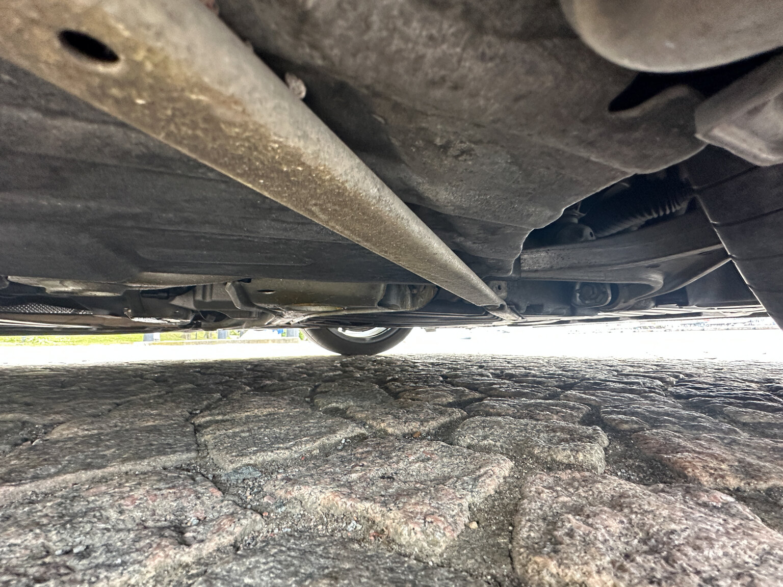 Image of 2018 Mercedes-Benz AMG GT C mechanics