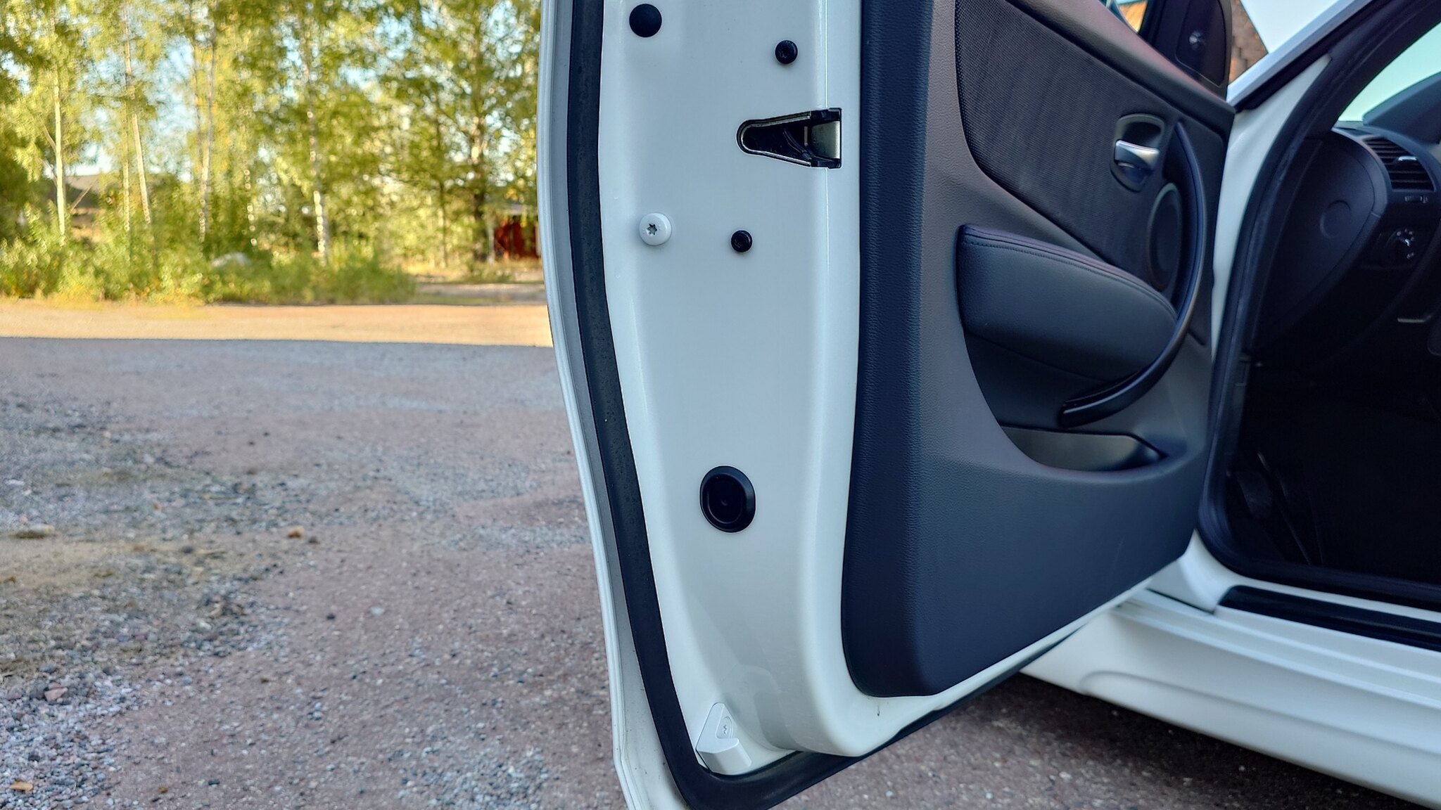 Innenraumfoto von 2011 BMW 135i Coupé 
