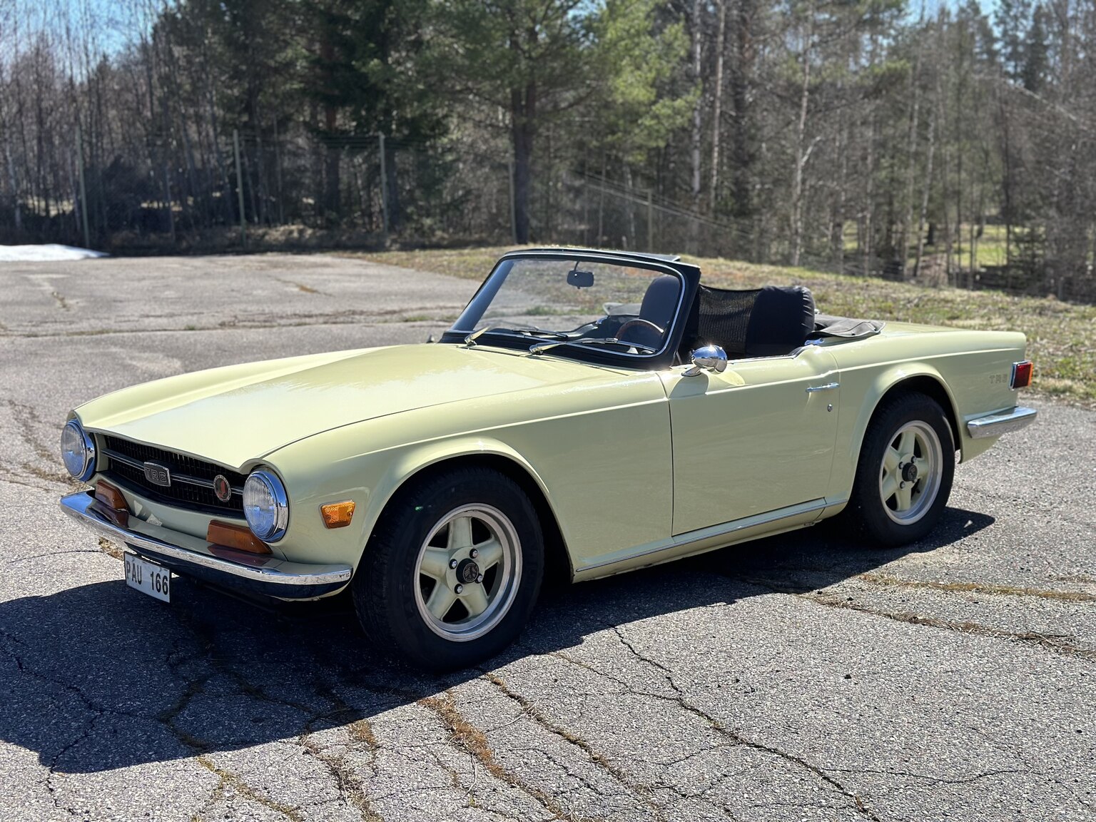 Exteriörbild på 1971 Triumph TR6