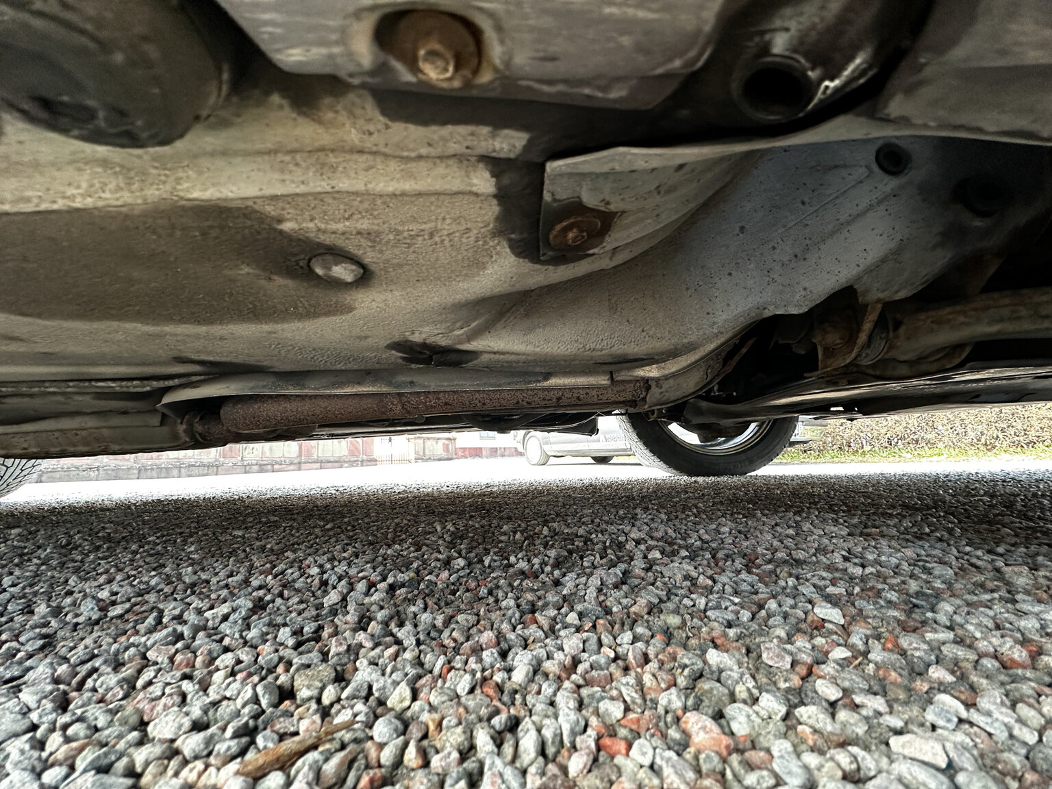 Image of 1993 Mercedes-Benz E 220 mechanics
