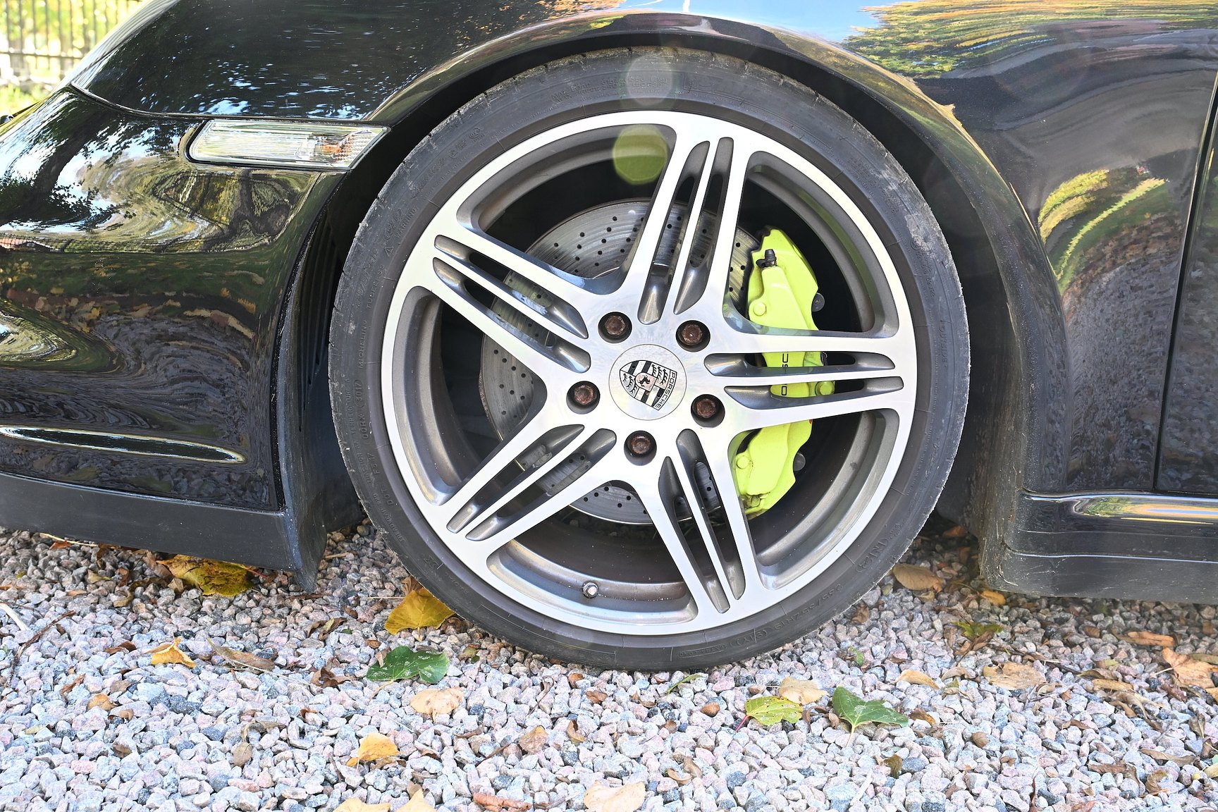Exteriörbild på 2007 Porsche 911 997 Turbo