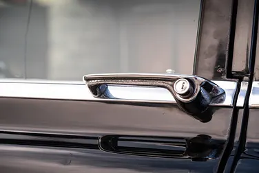 #<Image:0x00007f2ff1e3ac88>