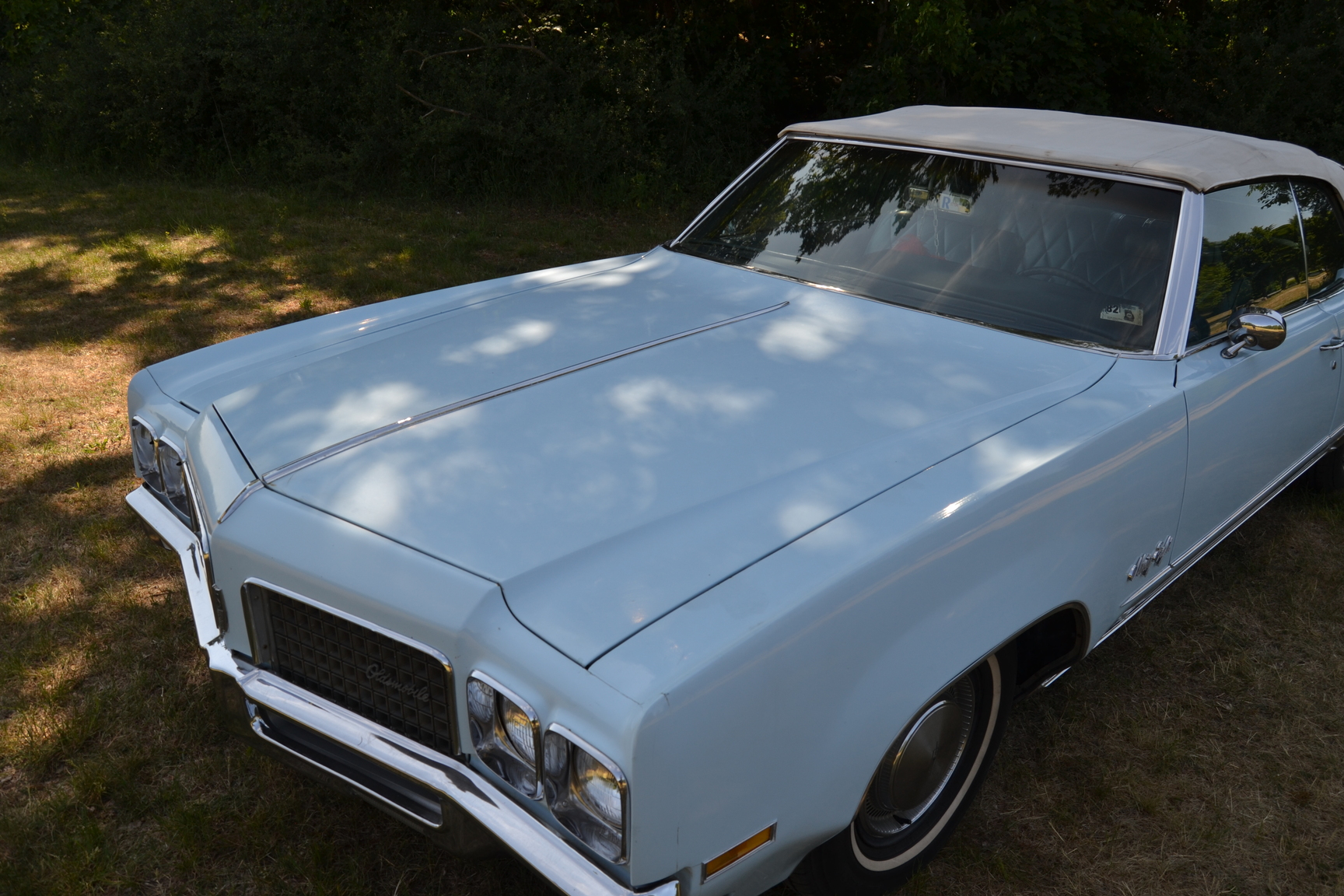 Exterior image of 1970 Oldsmobile Ninety eight Convertible (26)