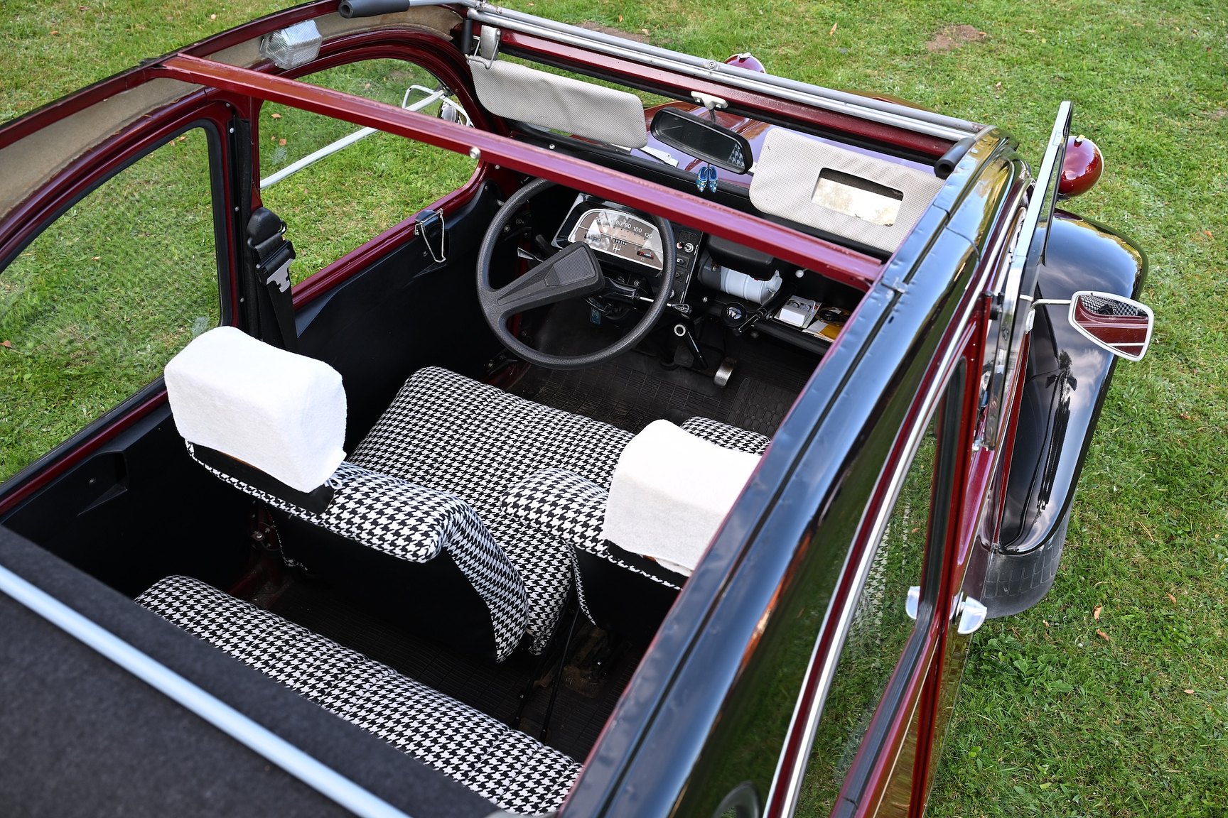 Interior image of 1981 Citroën 2CV Charleston
