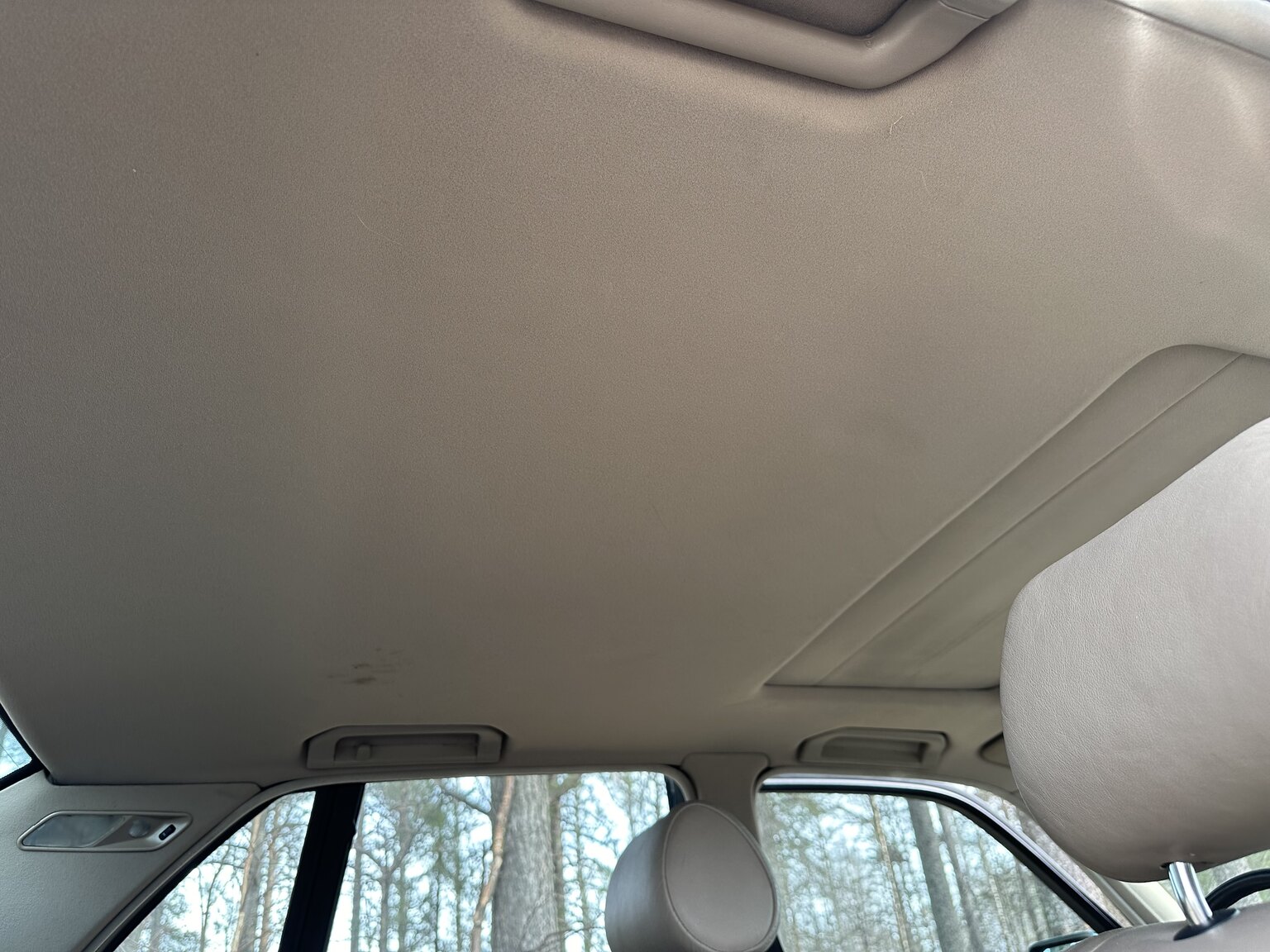 Interior image of 1992 BMW 740iA