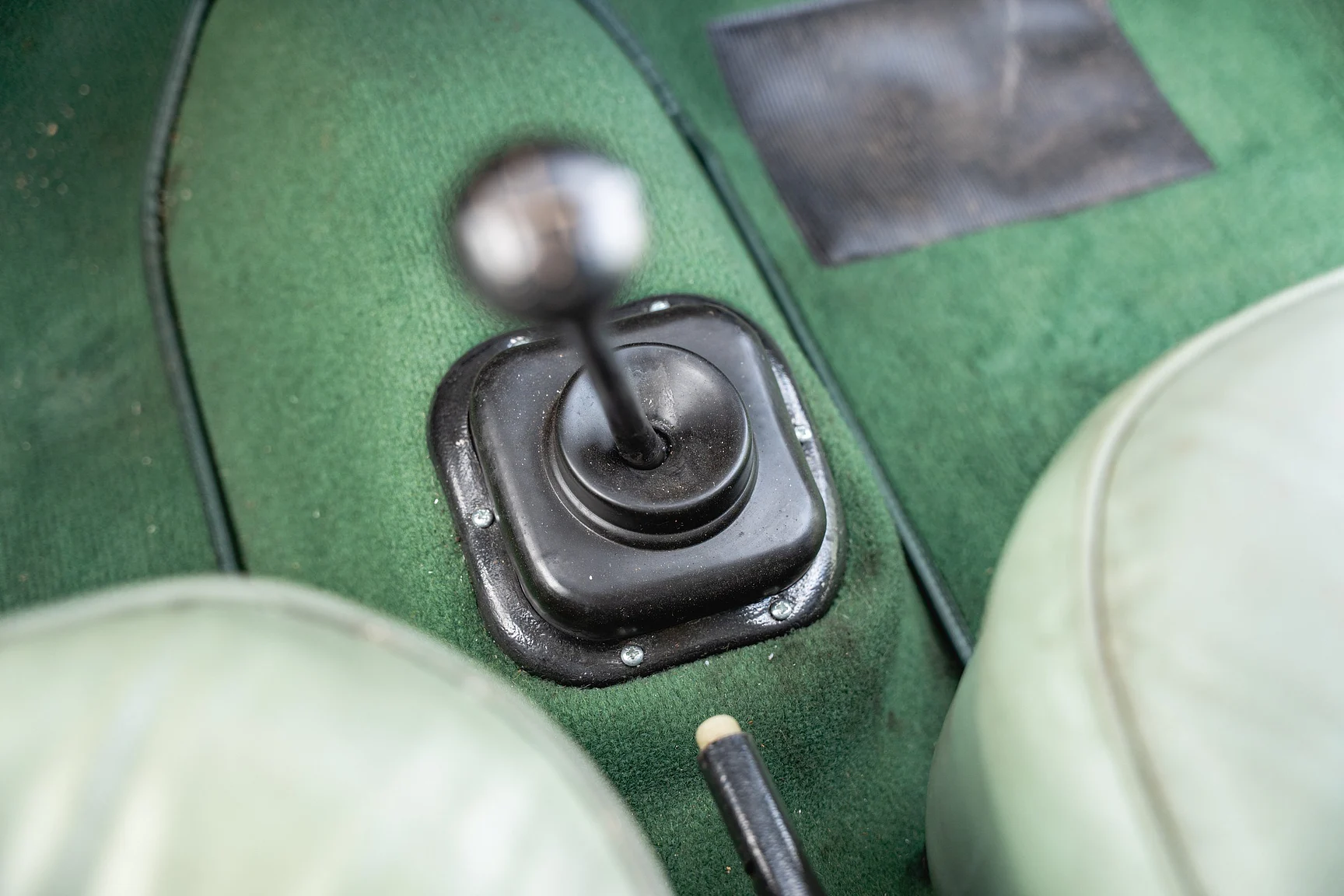 Interior image of 1968 Morris Minor Traveller (36)