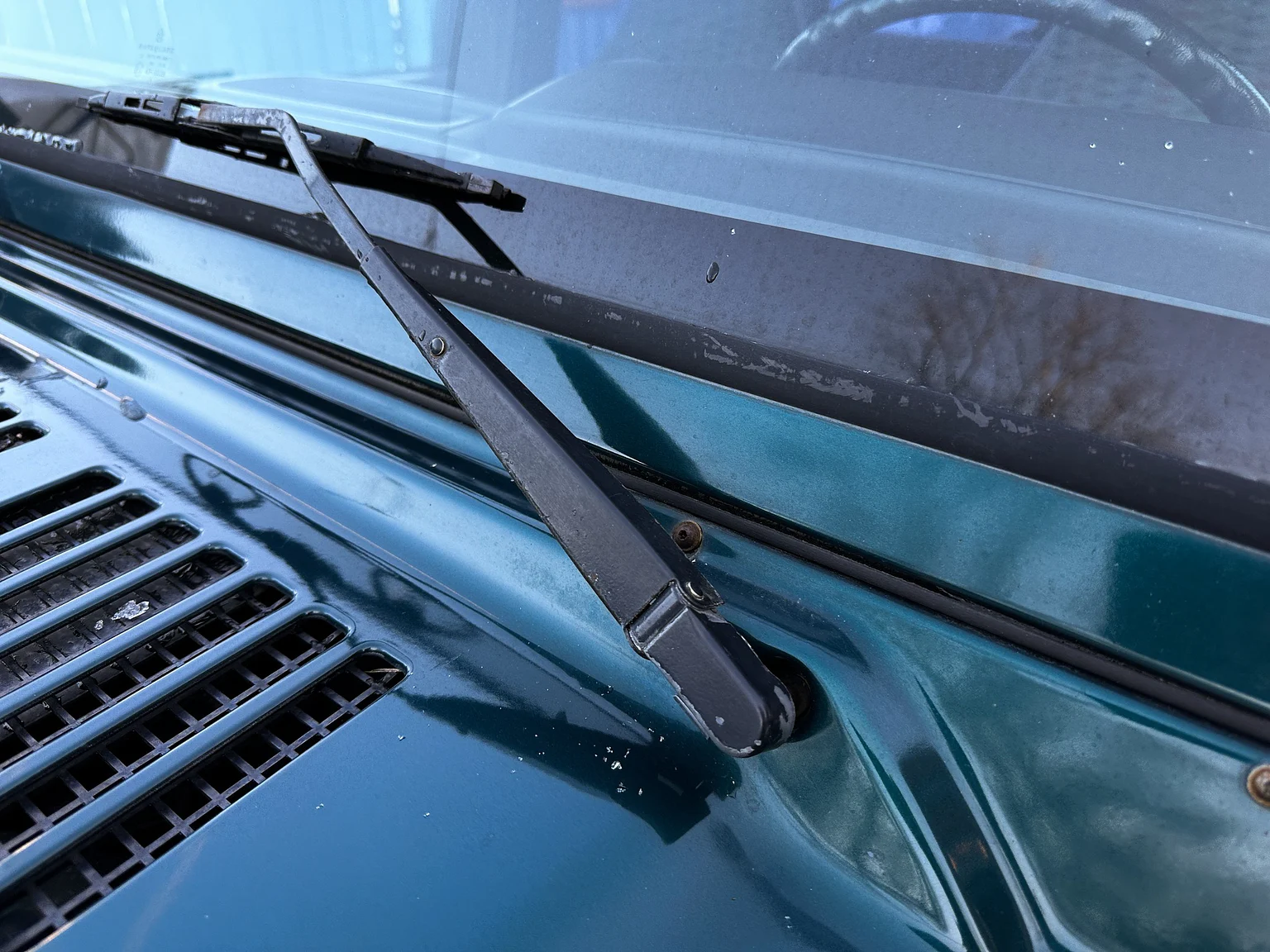 Aussenfoto 1997 JEEP Wrangler Hardtop 2.5 AWD (58)