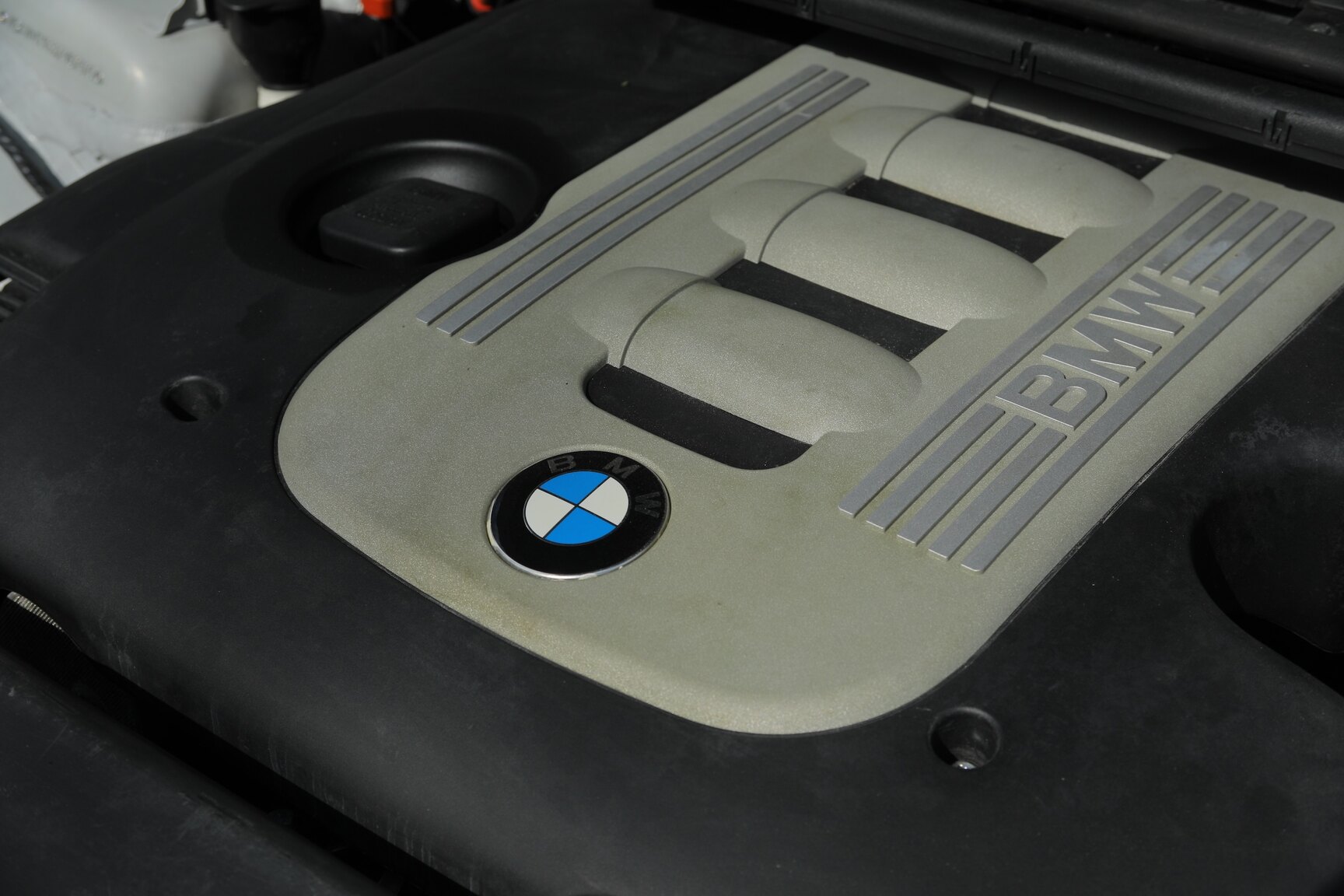 Image of 2008 BMW 325D Cabriolet mechanics