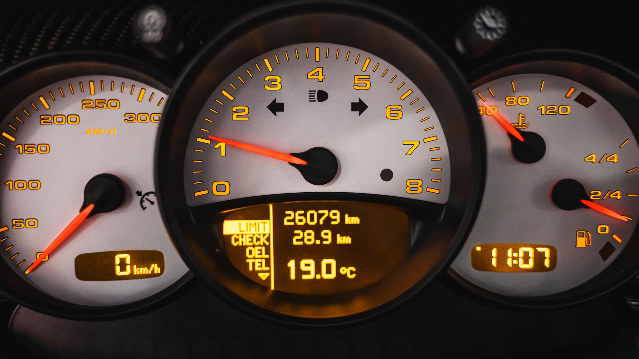 Innenraumfoto von 2003 Porsche 996 Carrera 2