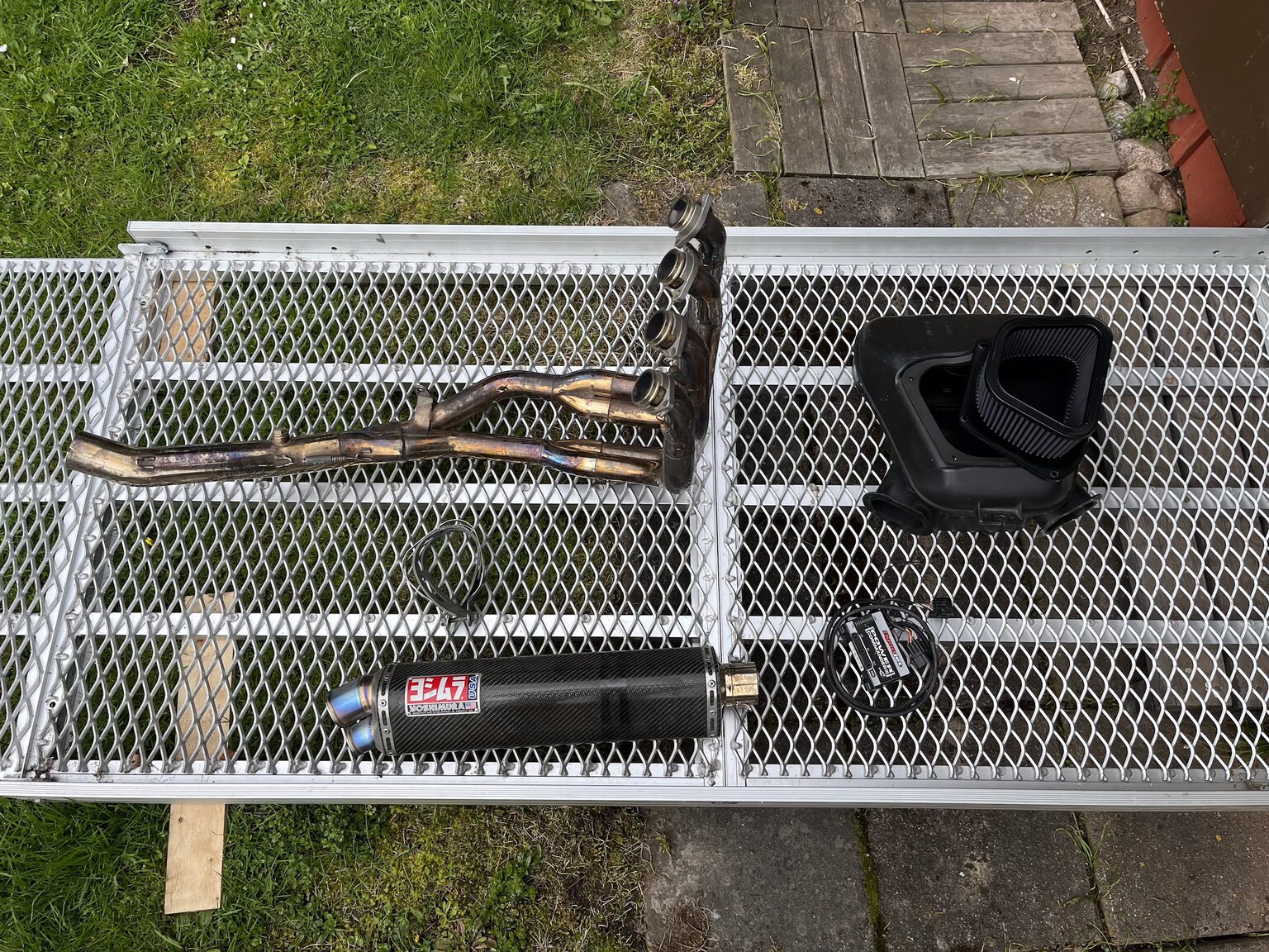 1999 Suzuki GSX1300R Hayabusa, Övrigt