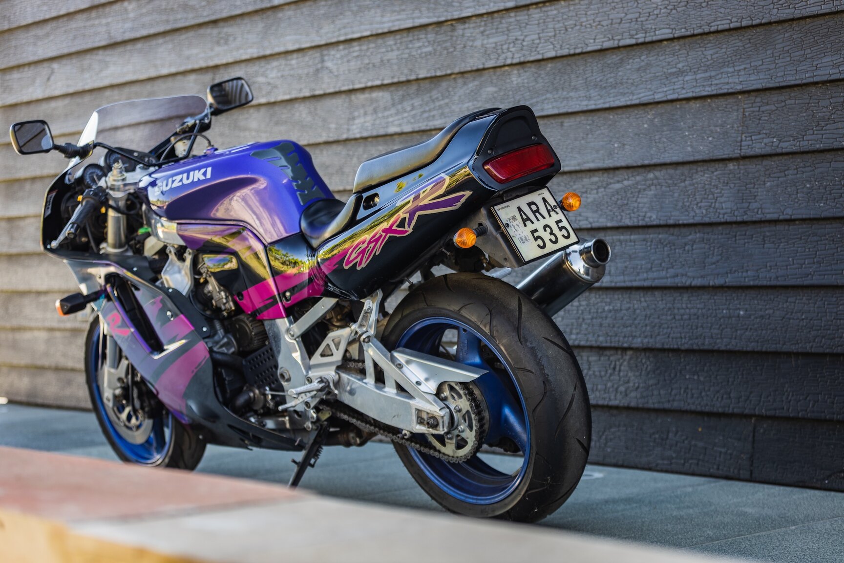 Aussenfoto 1994 Suzuki GSX-R750 (28)