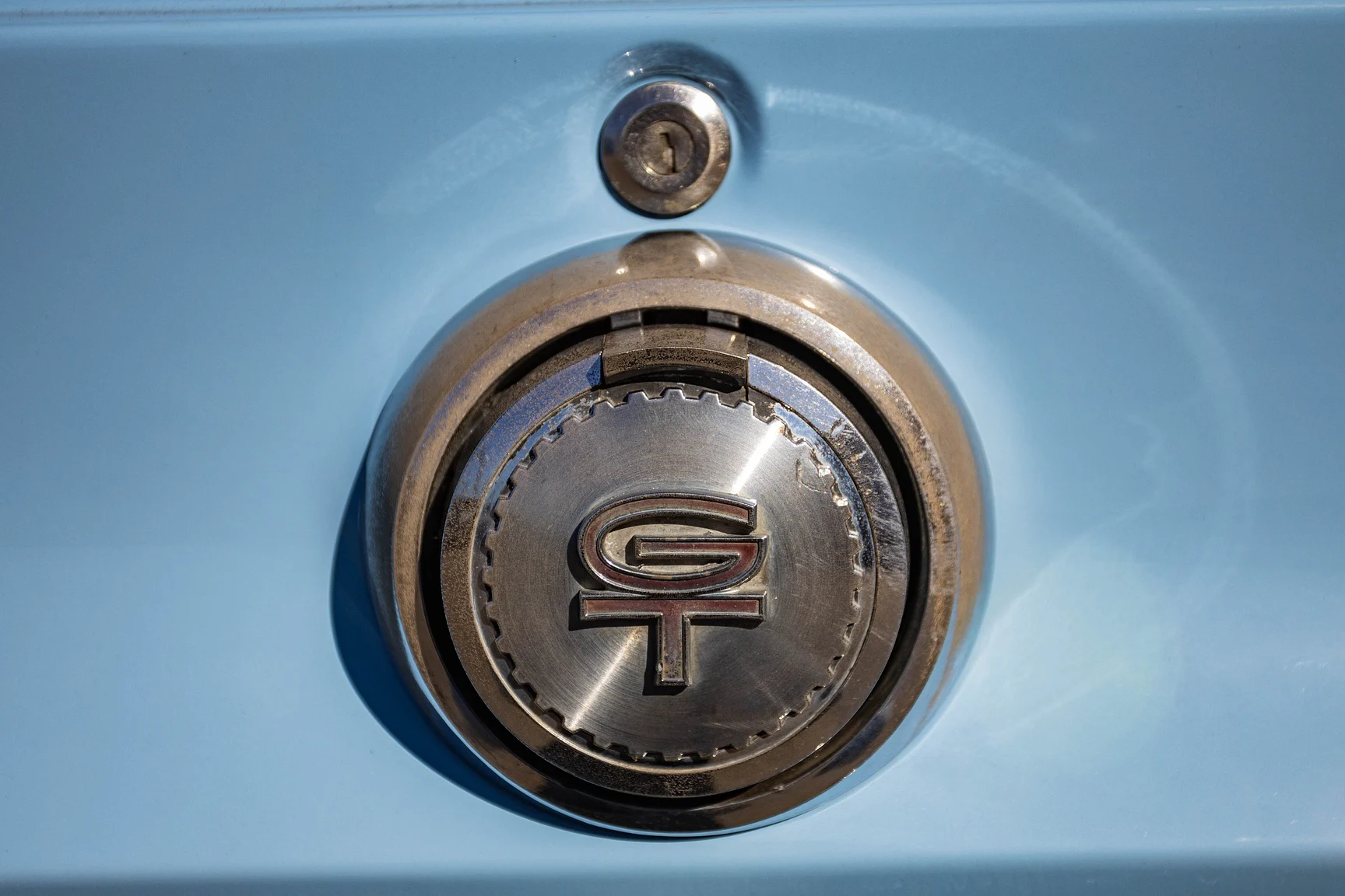 Exterior image of 1969 Ford Mustang GT Cabriolet "M-code" (54)