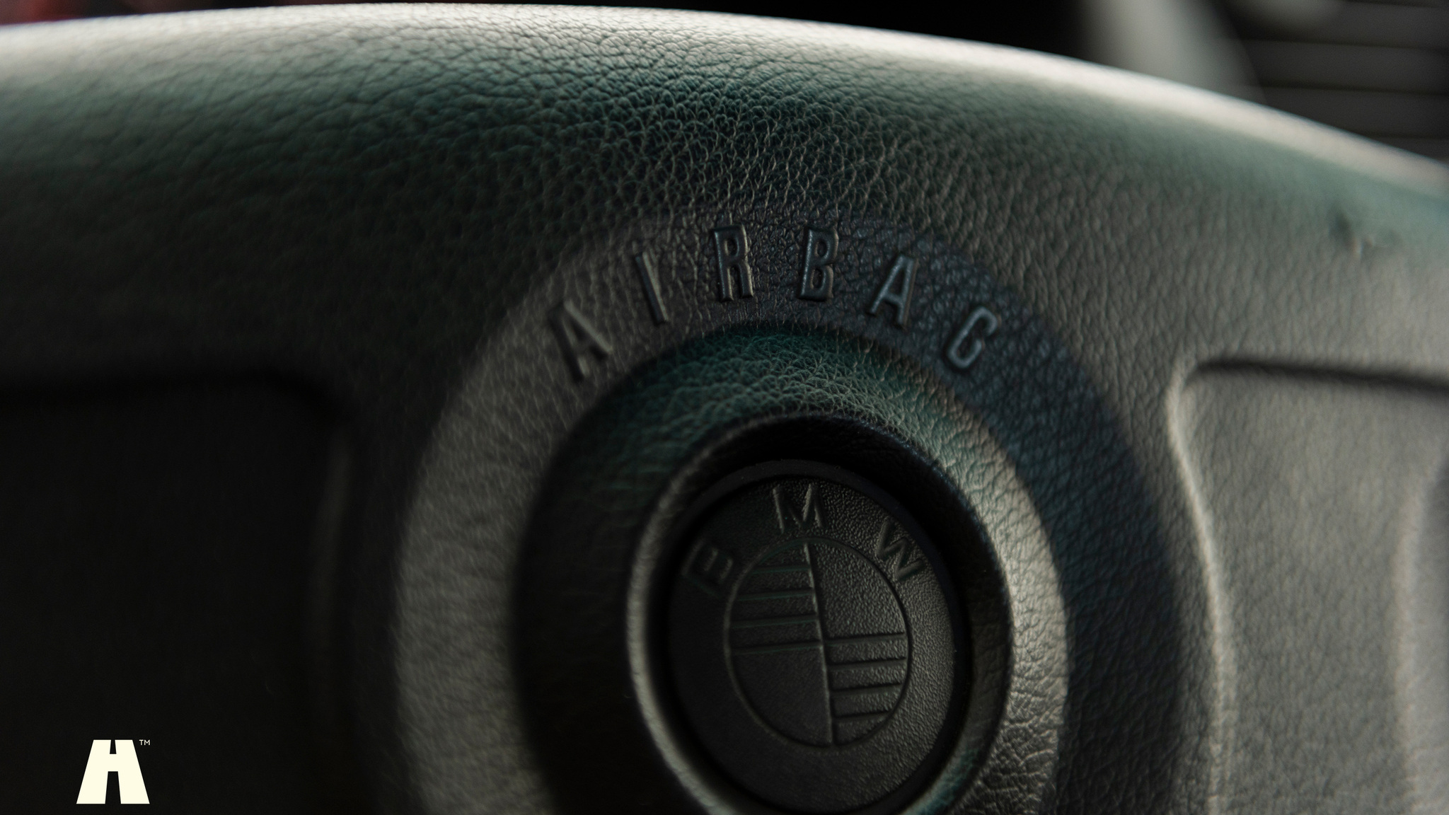 Interior image of 1994 BMW E36 M3