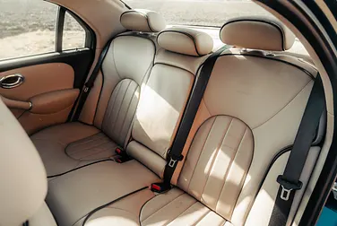 #<Image:0x00007f1cb4dbf3d0>