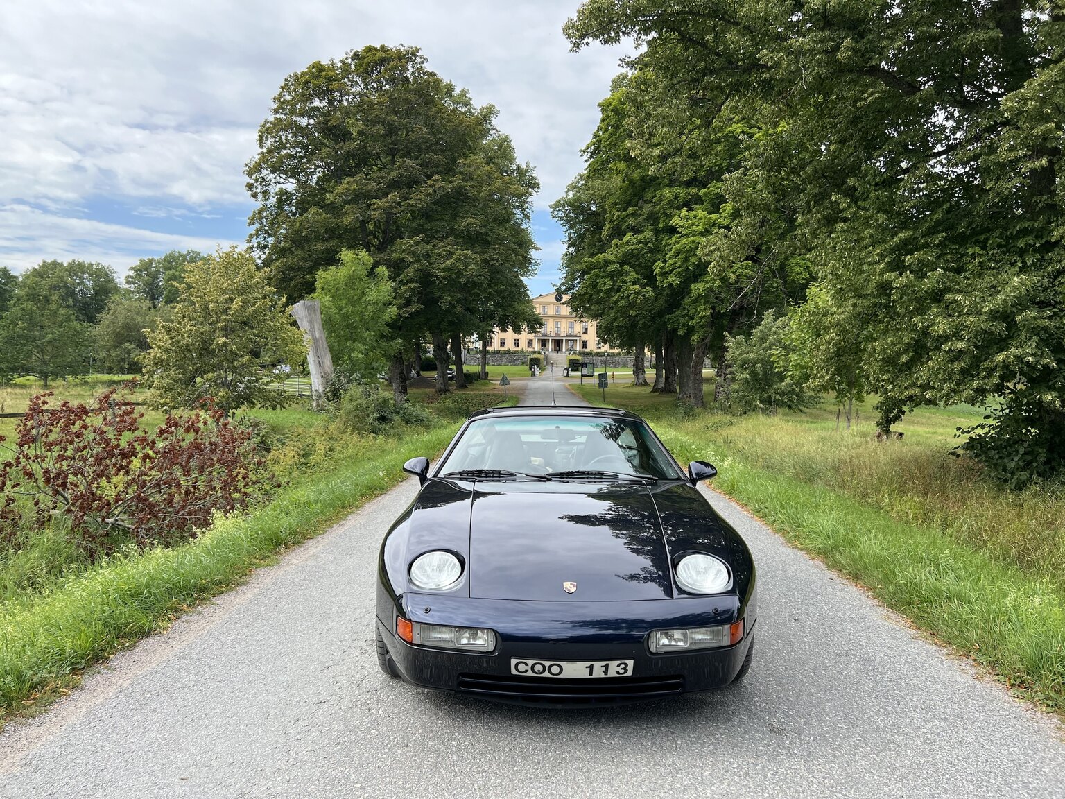 Exteriörbild på 1993 Porsche 928 GTS