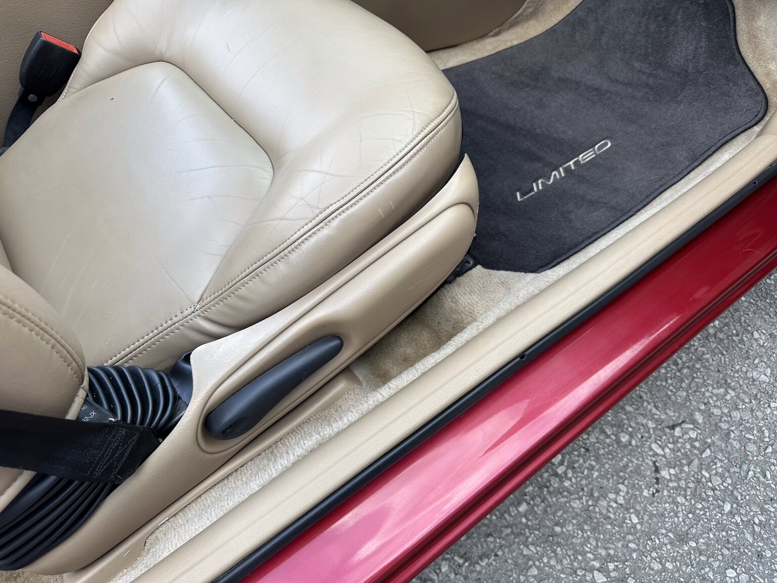 Innenraumfoto von 1996 Chrysler Stratus Cabriolet