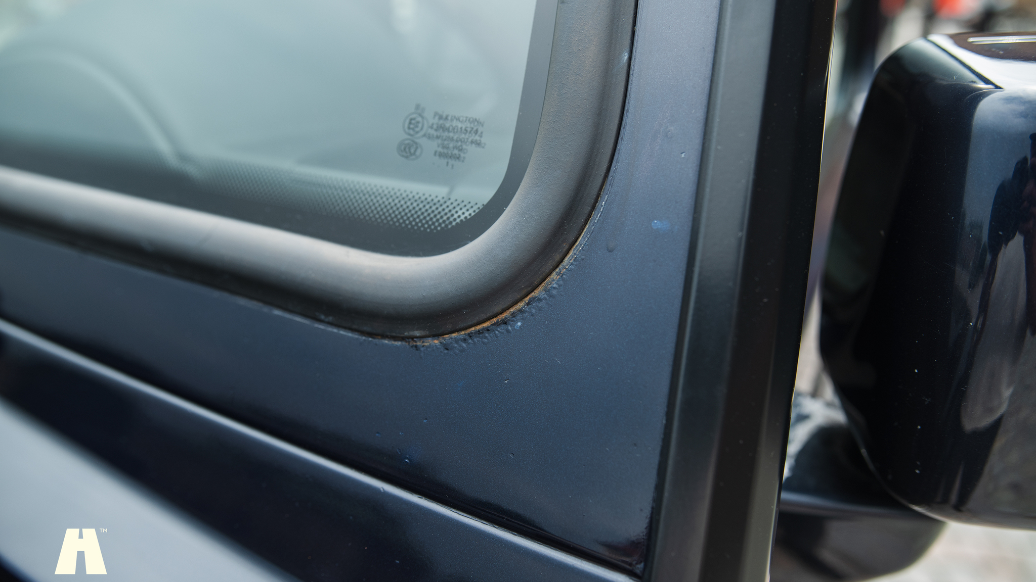 Exteriörbild på 2004 Mercedes-Benz G400 (KORT)