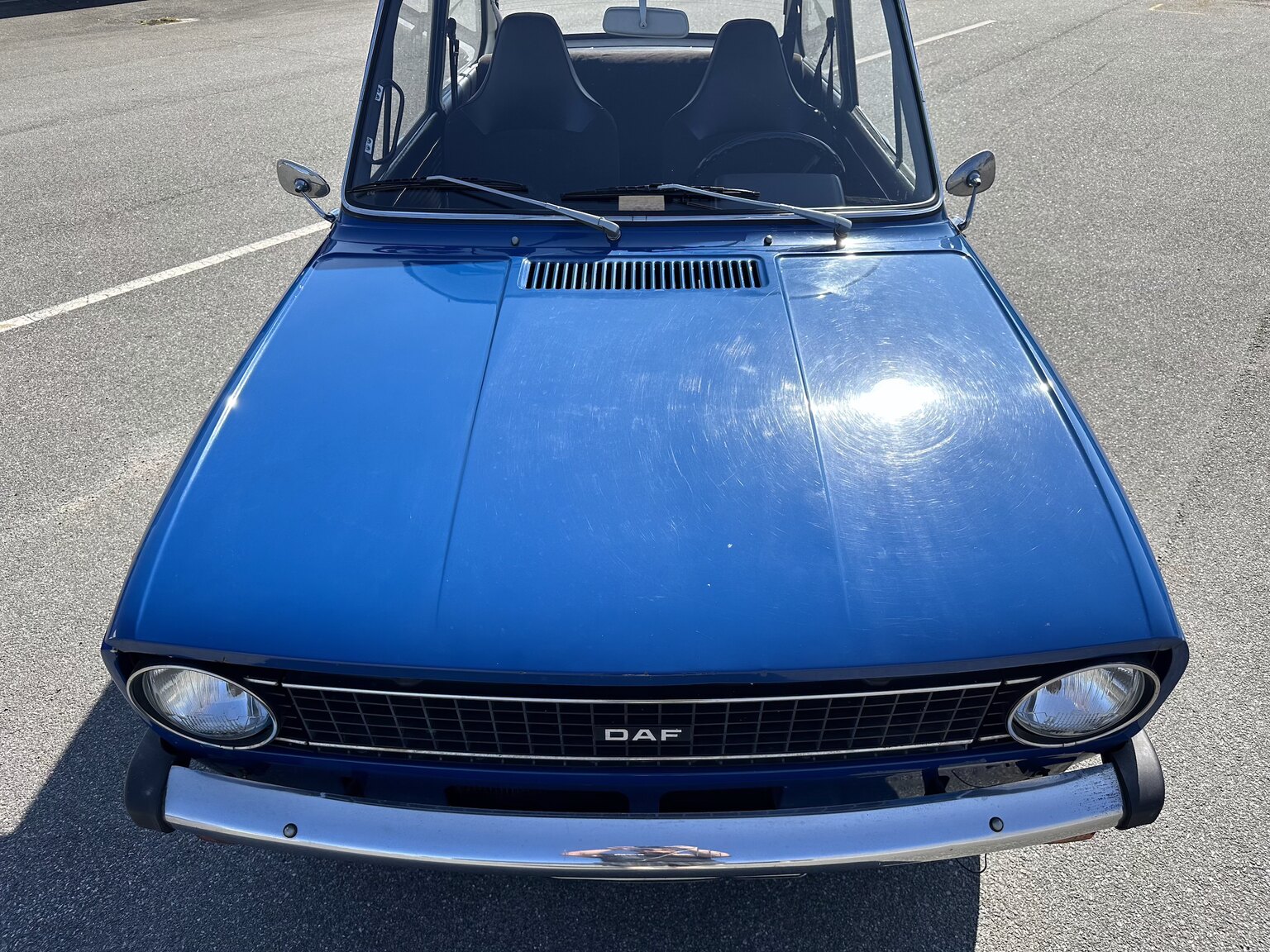 Exterior image of 1974 DAF 66 Sedan 1.1