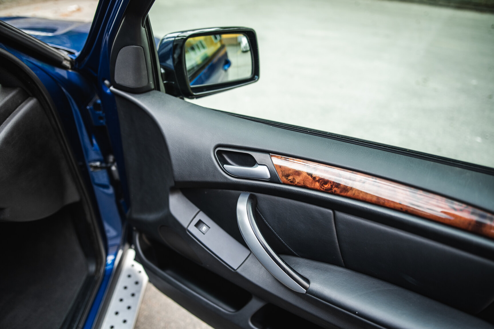 Interior image of 2005 BMW X5 4.8iS E53 LCI