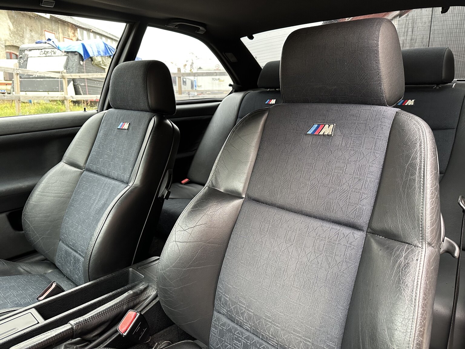Interior image of 1996 BMW 328i Coupé E36 M-Sport