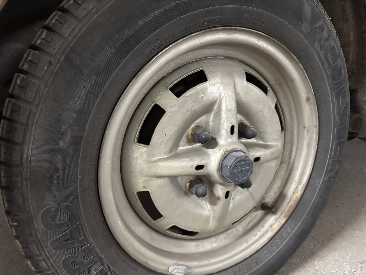 Exteriörbild på 1973 Volkswagen 1303S