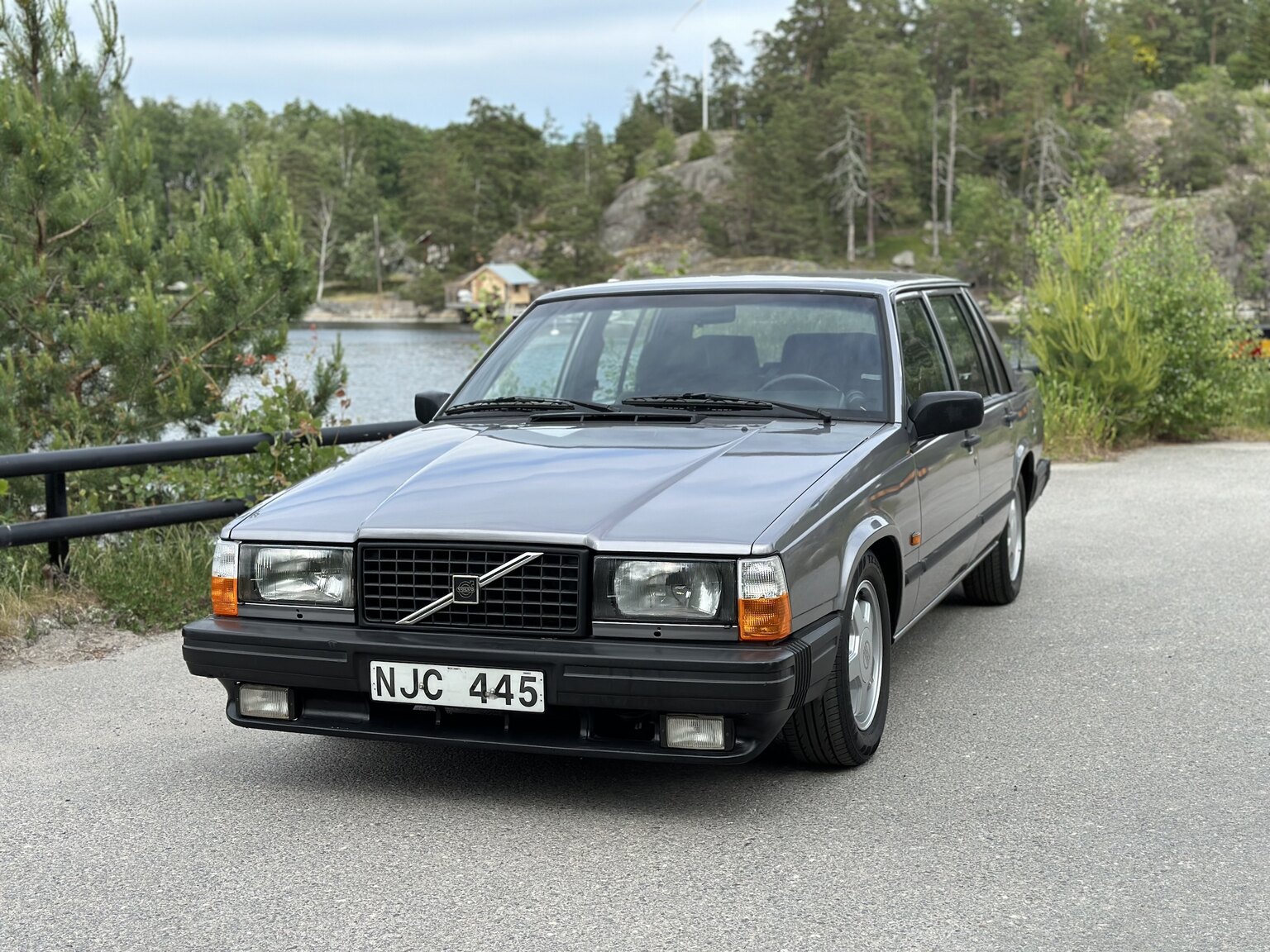 Exteriörbild på 1988 Volvo 740 Turbo