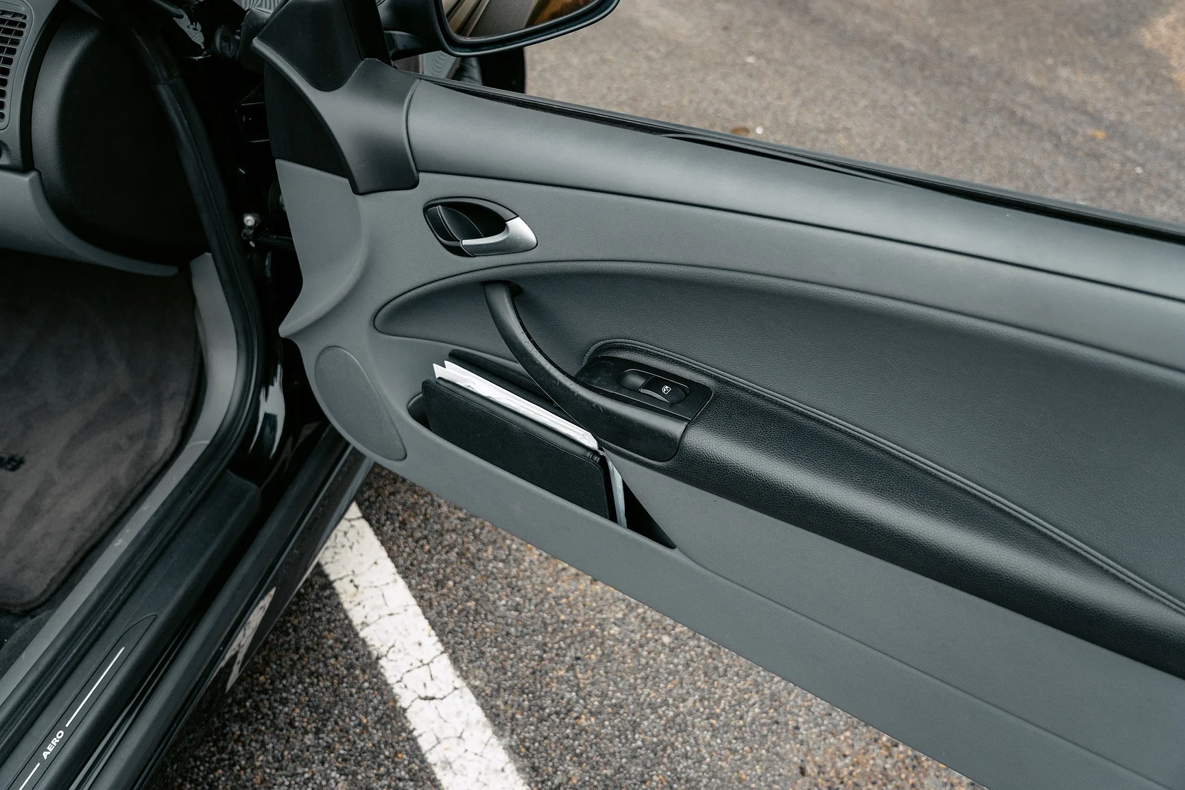 Innenraumfoto von 2004 SAAB 9-3 Aero 2.0T Cabriolet (32)