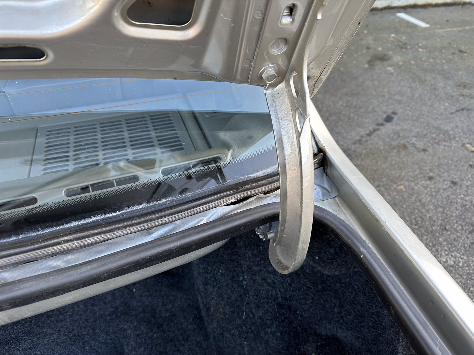 Interiörbild 1987 Volvo 780 Bertone