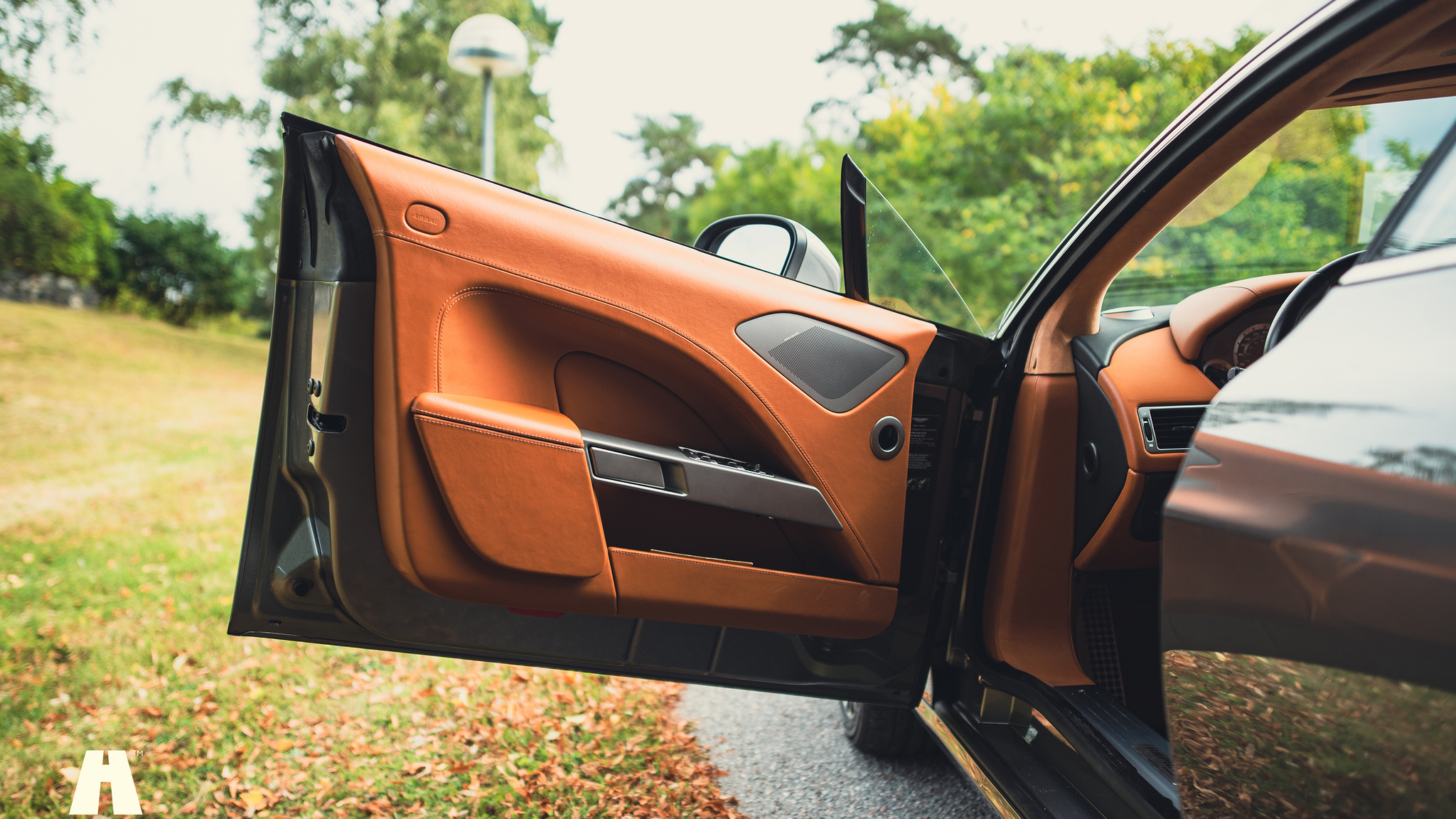 Interiörbild 2014 Aston Martin Rapide S