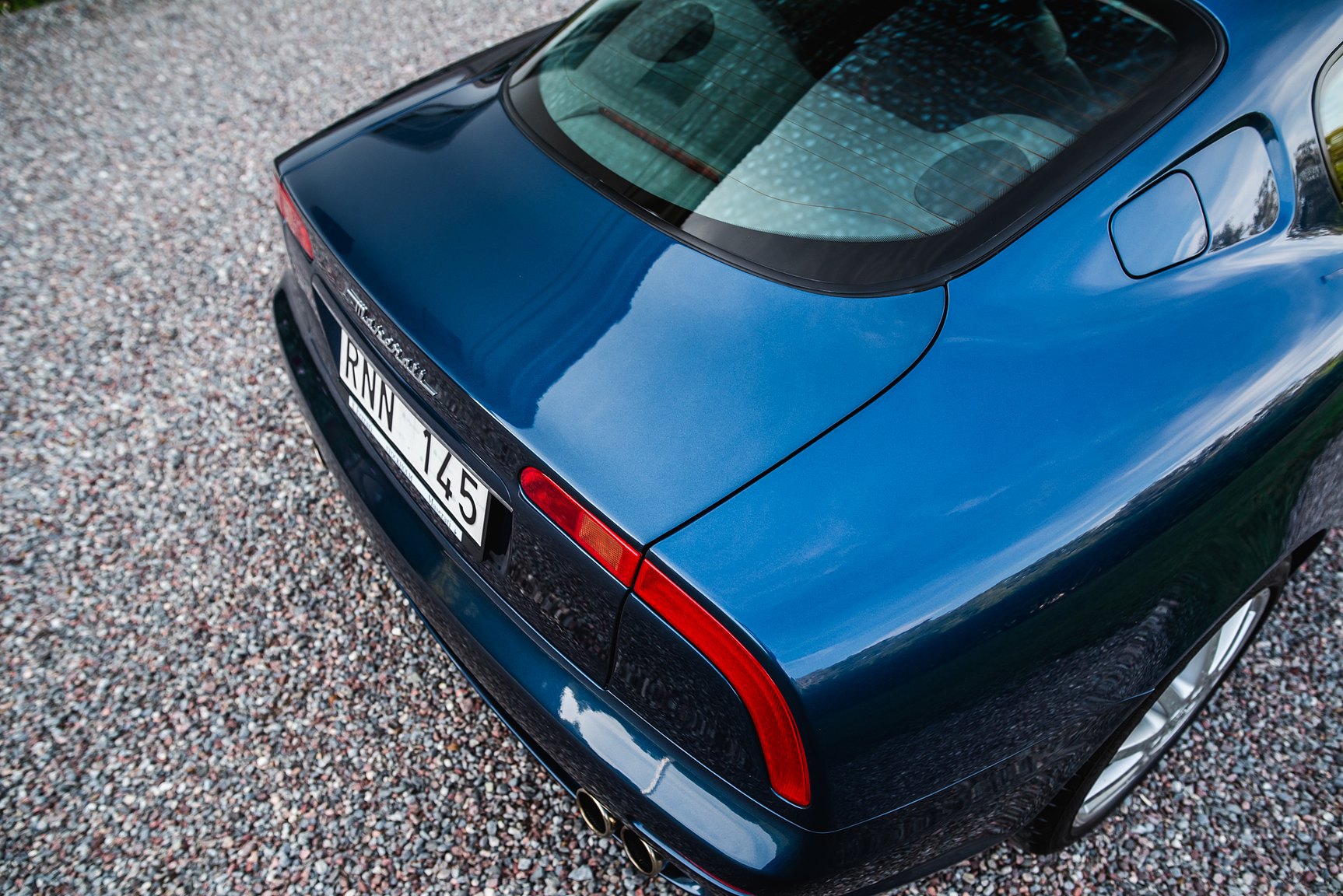 Exterior image of 2000 Maserati 3200 GT