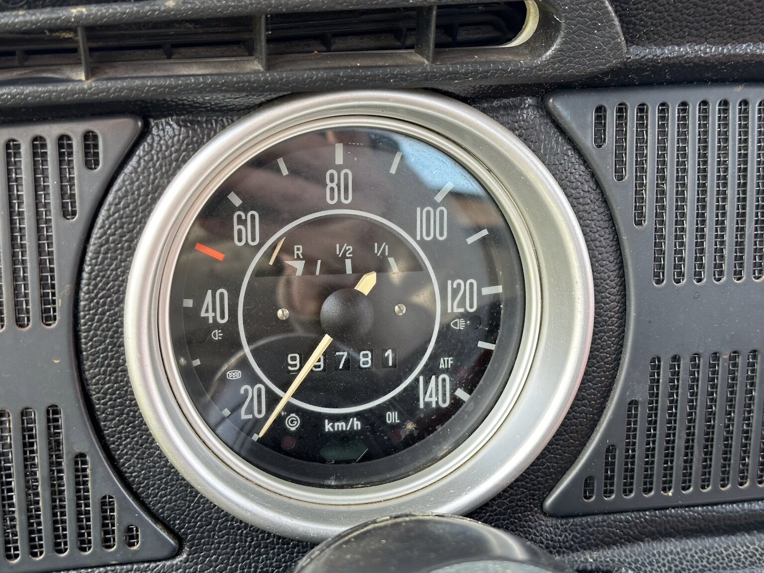 Interior image of 1971 Volkswagen Beetle 1302 S