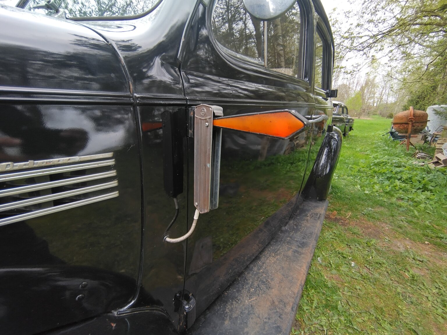 Exteriörbild på 1939 Chevrolet Master De Luxe Sedan Sport